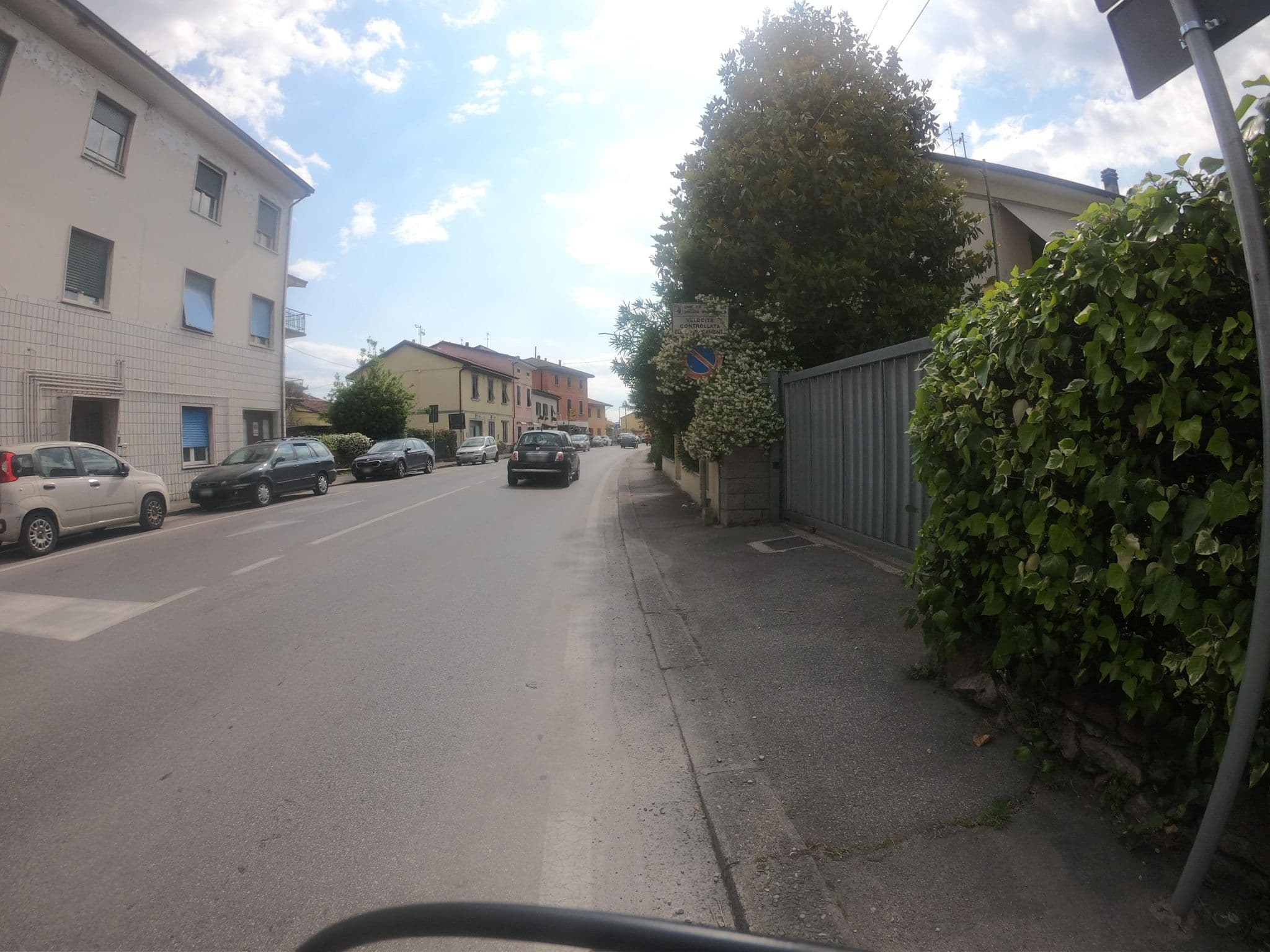 Street view near Casa Lorica, Pieve a Nievole — © pbb (CC BY-SA · Mapillary)