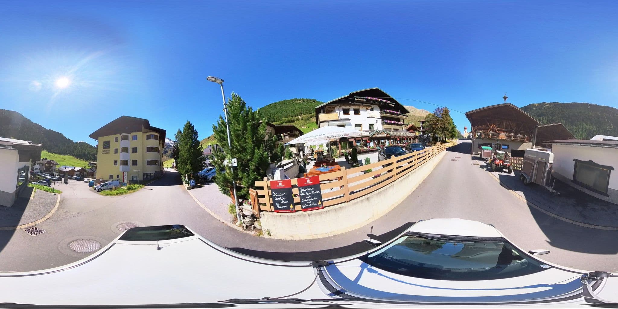 Street view near Pension Haus Elisabeth, Sölden — © osmplus_org (CC BY-SA · Mapillary)