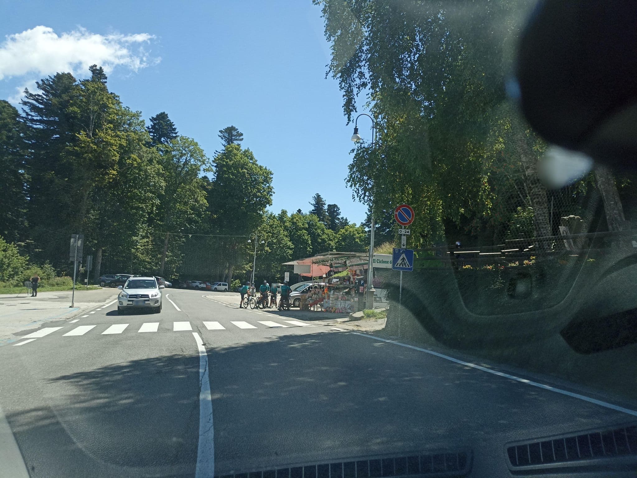 Street view near Locanda Farinati, Sestola — © massic80 (CC BY-SA · Mapillary)