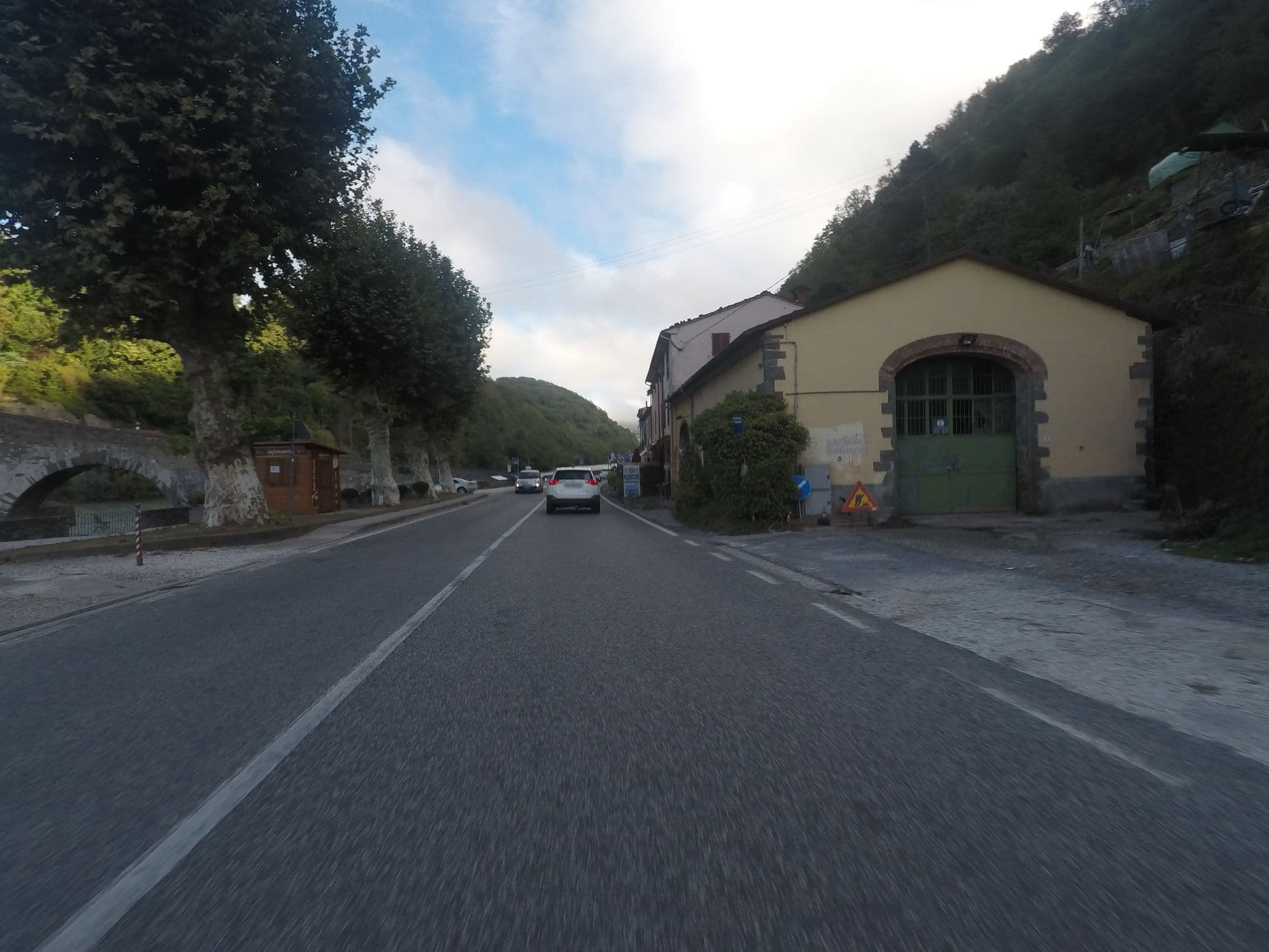 Street view near Albergo Milano SNC di Baldaccini Renzo e Marco, Borgo a Mozzano — © cxc (CC BY-SA · Mapillary)