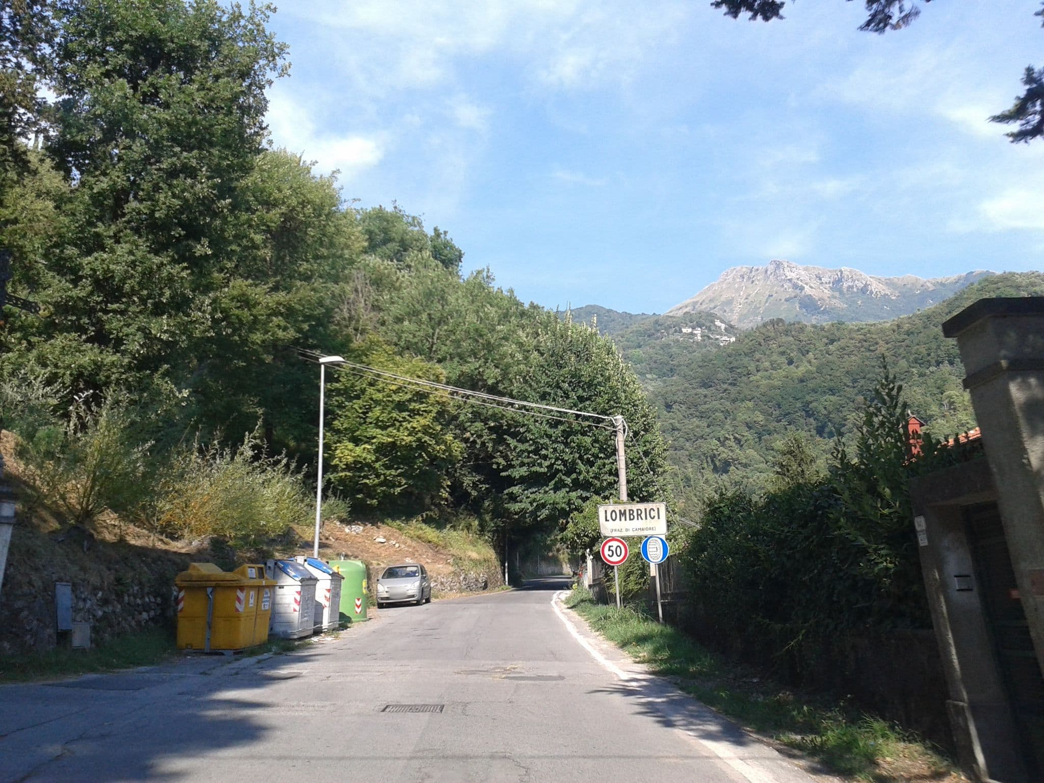 Street view near Villa La Bianca, Camaiore — © momix (CC BY-SA · Mapillary)
