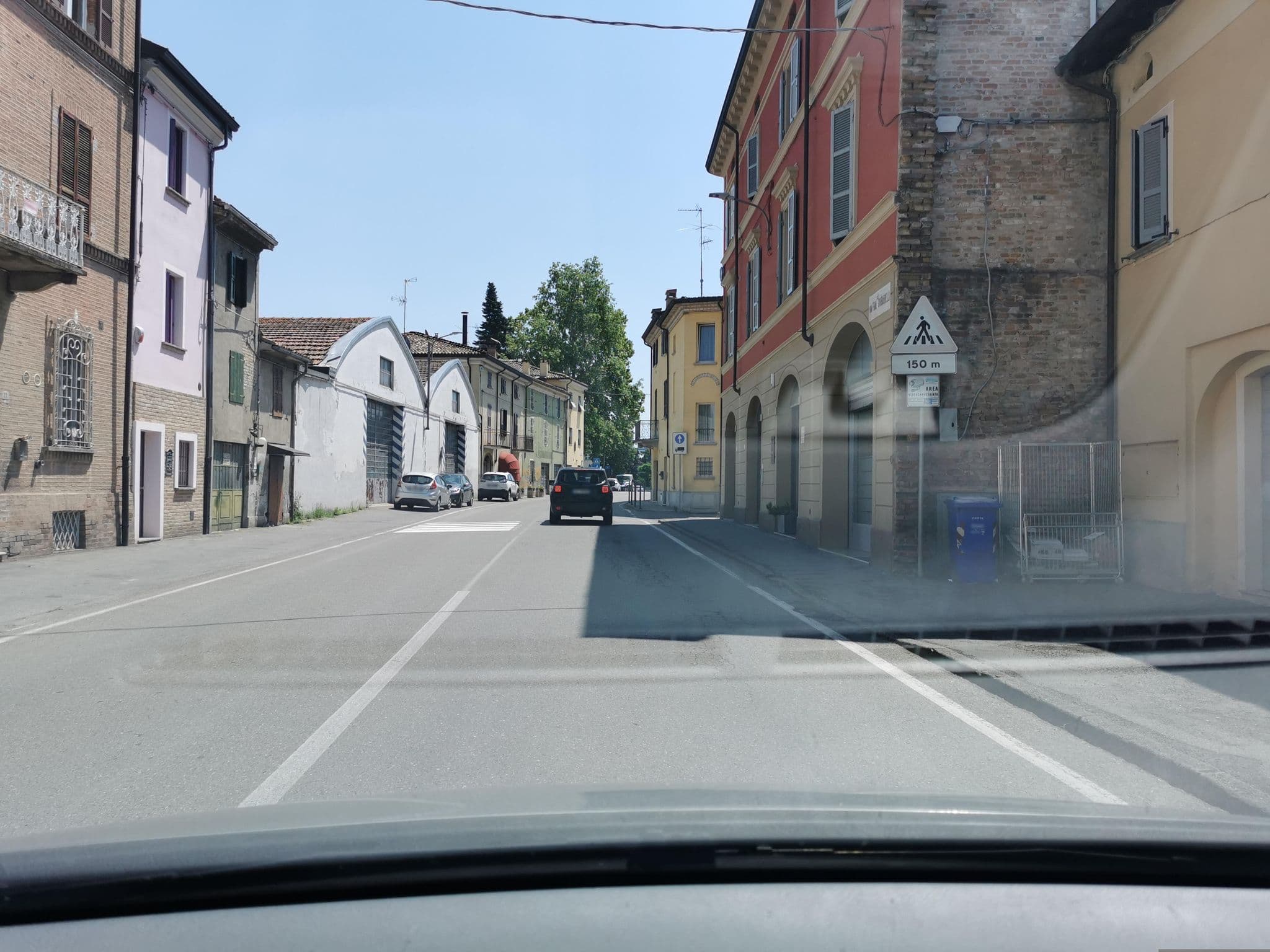 Street view near Agriturismo Le Colombaie, Busseto — © canfe (CC BY-SA · Mapillary)
