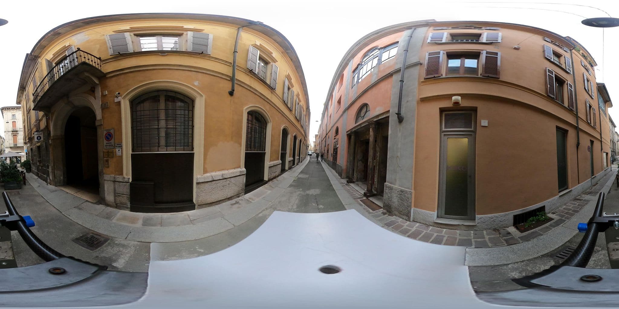 Street view near Bed & Breakfast Il Violino, Cremona — © wegavision (CC BY-SA · Mapillary)
