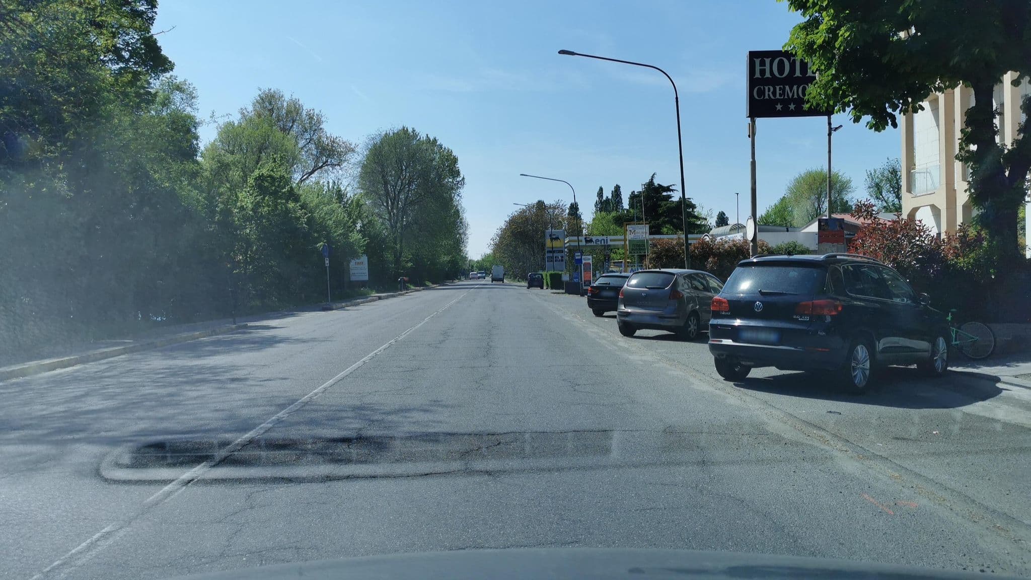 Street view near Hotel Cremona, Cremona — © canfe (CC BY-SA · Mapillary)