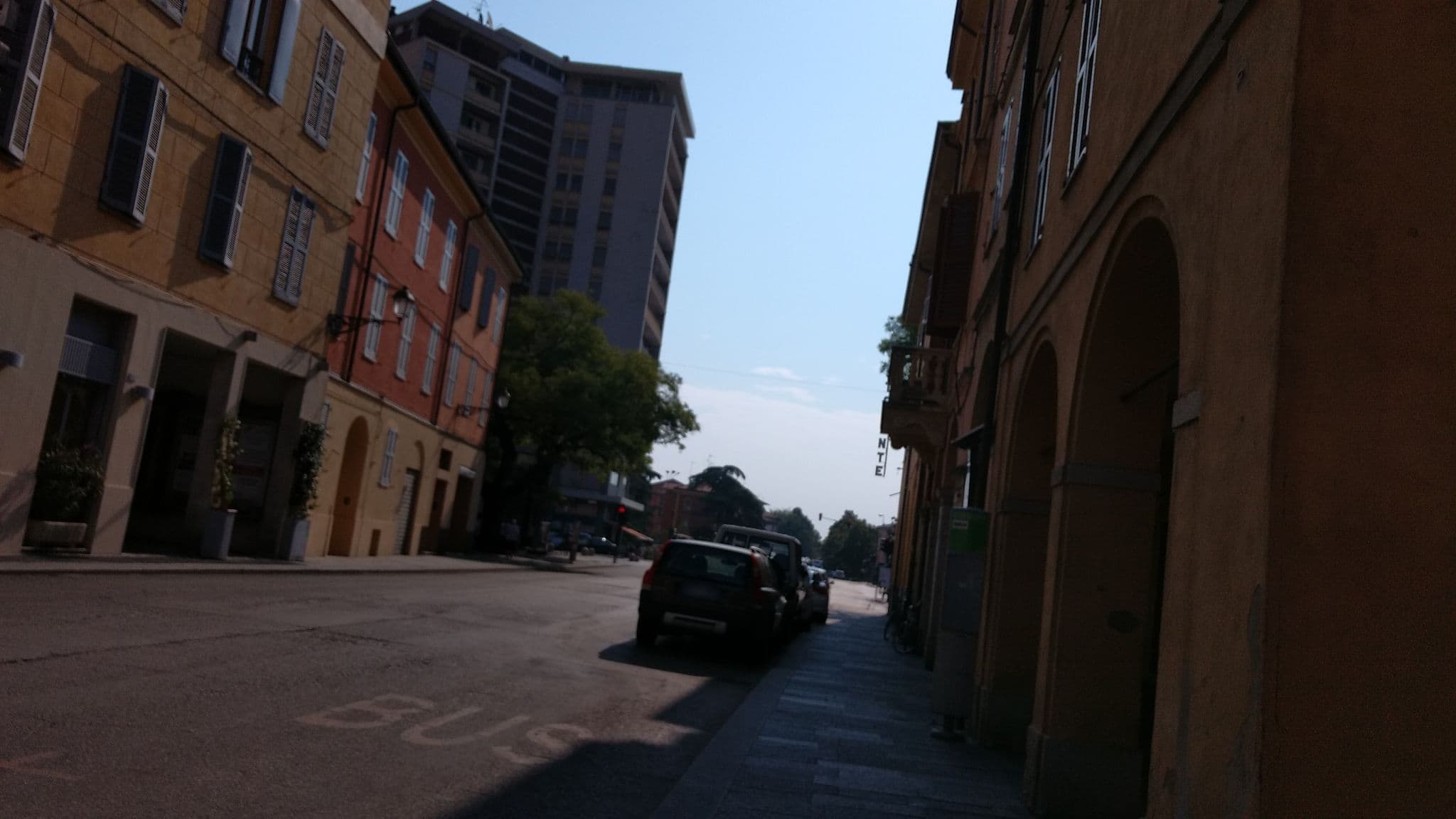Street view near Albergo Morandi di Morandi A., Reggio nell'Emilia — © matteocato (CC BY-SA · Mapillary)