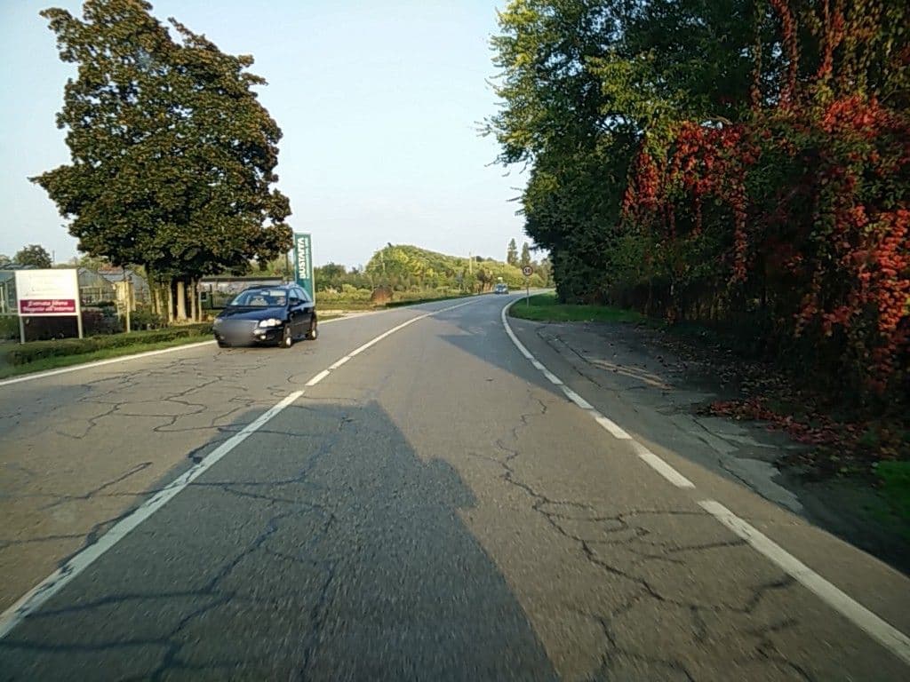 Street view near Antica Casa Cantoniera, Lunetta-Frassino — © joostjakob (CC BY-SA · Mapillary)
