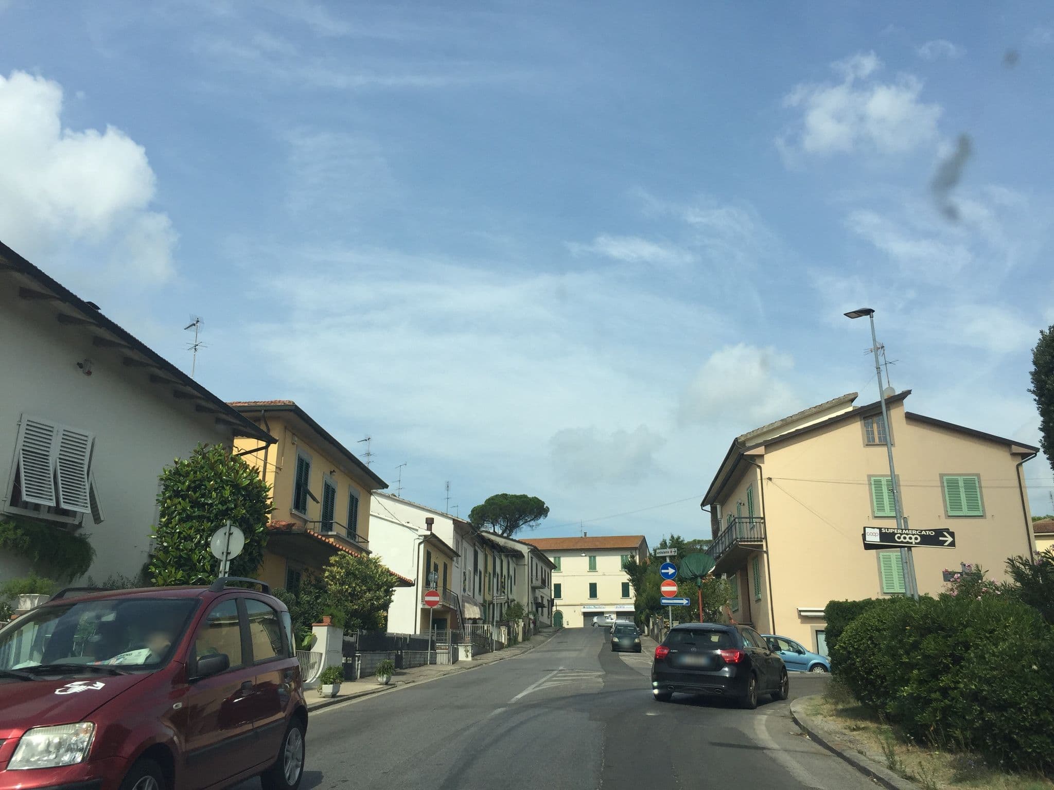 Street view near Hotel Monti di Borchi Francesco, Lamporecchio — © mapillary_service (CC BY-SA · Mapillary)