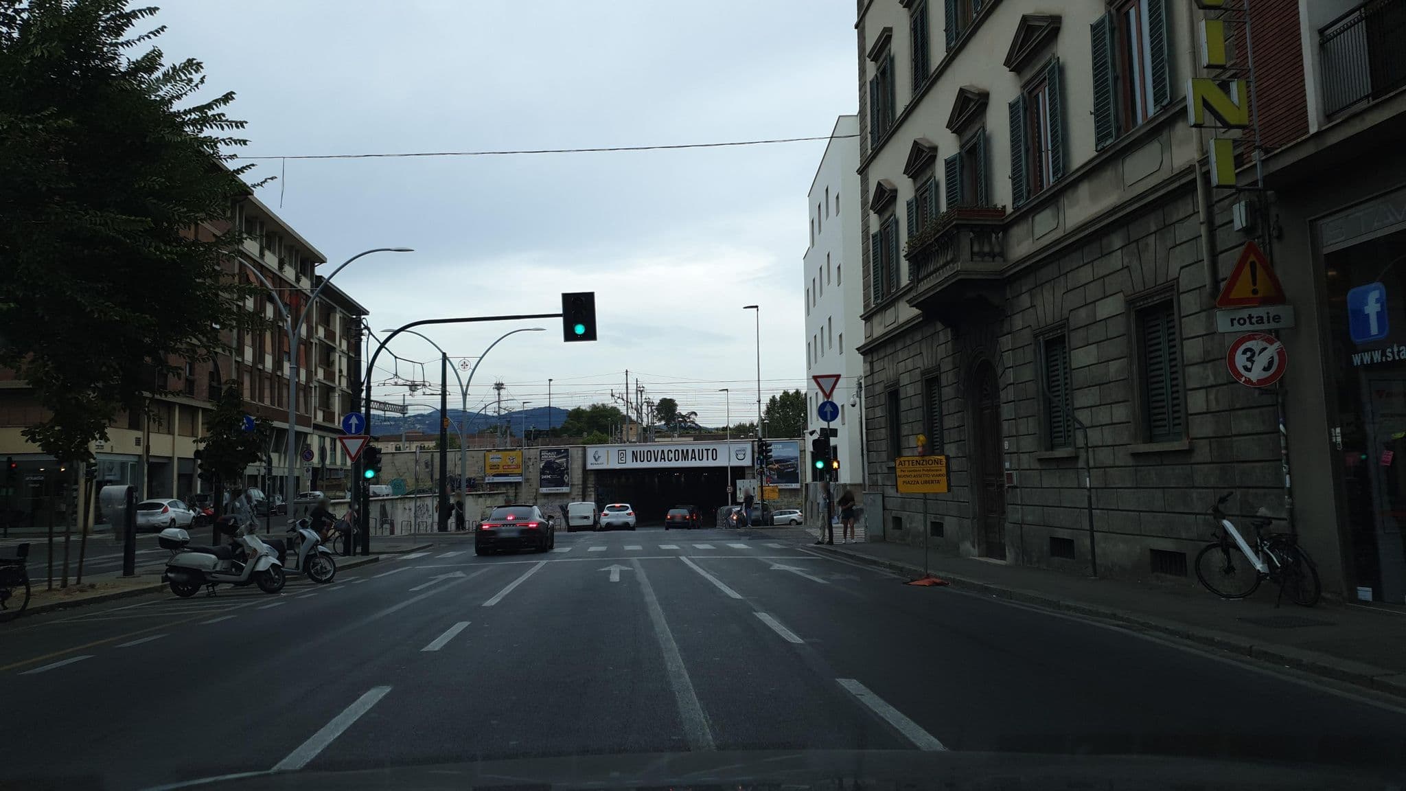 Street view near B&B II Marzocco, Florence — © jopparn (CC BY-SA · Mapillary)