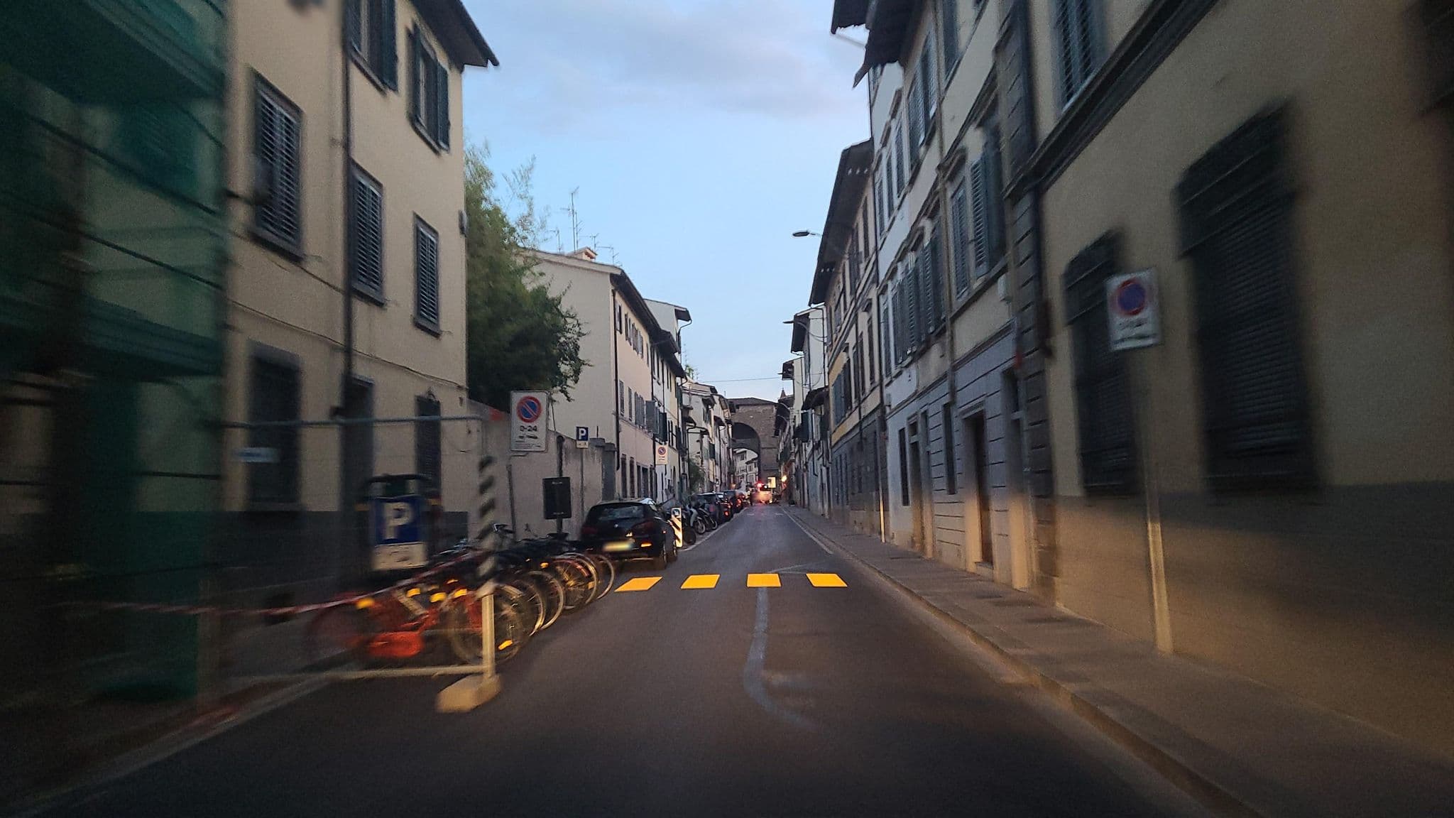 Street view near Casa Naldi, Florence — © chrisbeddow (CC BY-SA · Mapillary)
