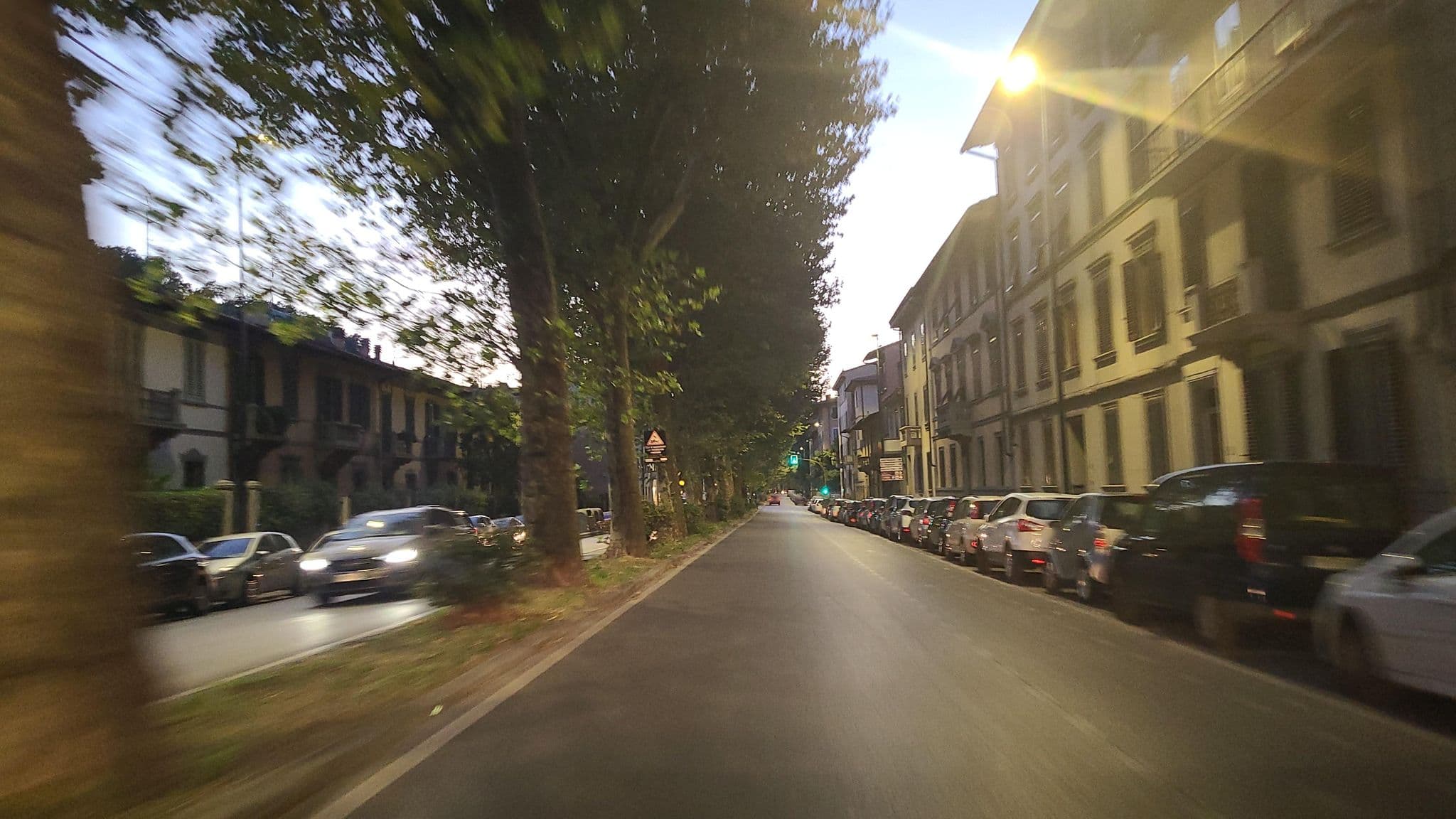 Street view near Guesthouse Between Past and Present, Florence — © chrisbeddow (CC BY-SA · Mapillary)