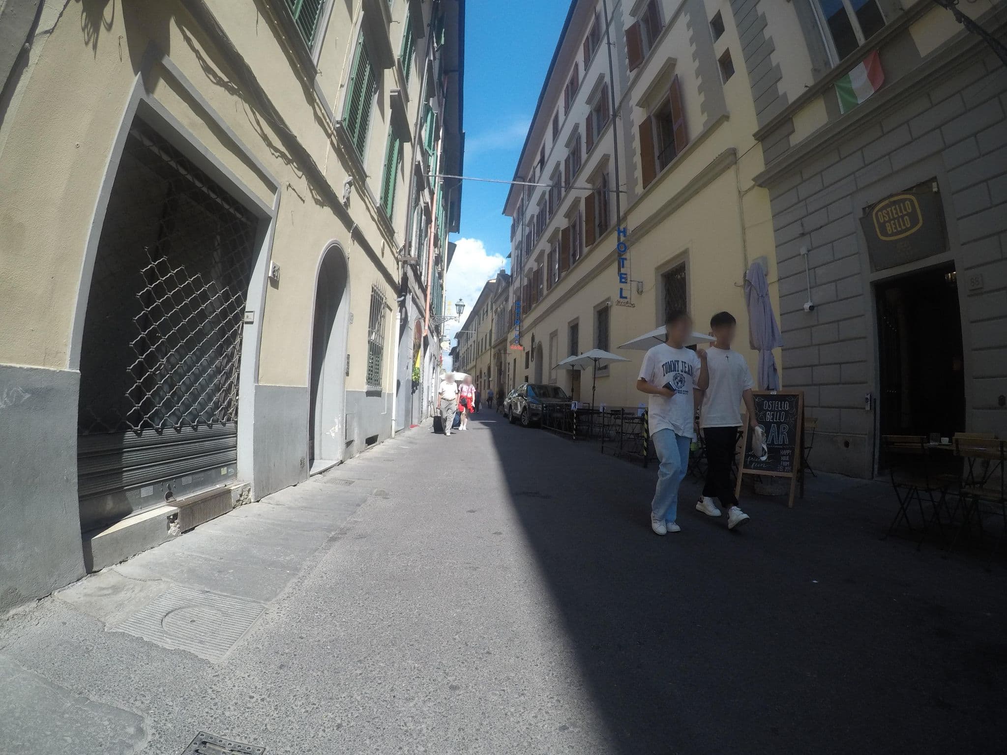 Street view near Borgo Guelfo V, Florence — © chrisbeddow (CC BY-SA · Mapillary)