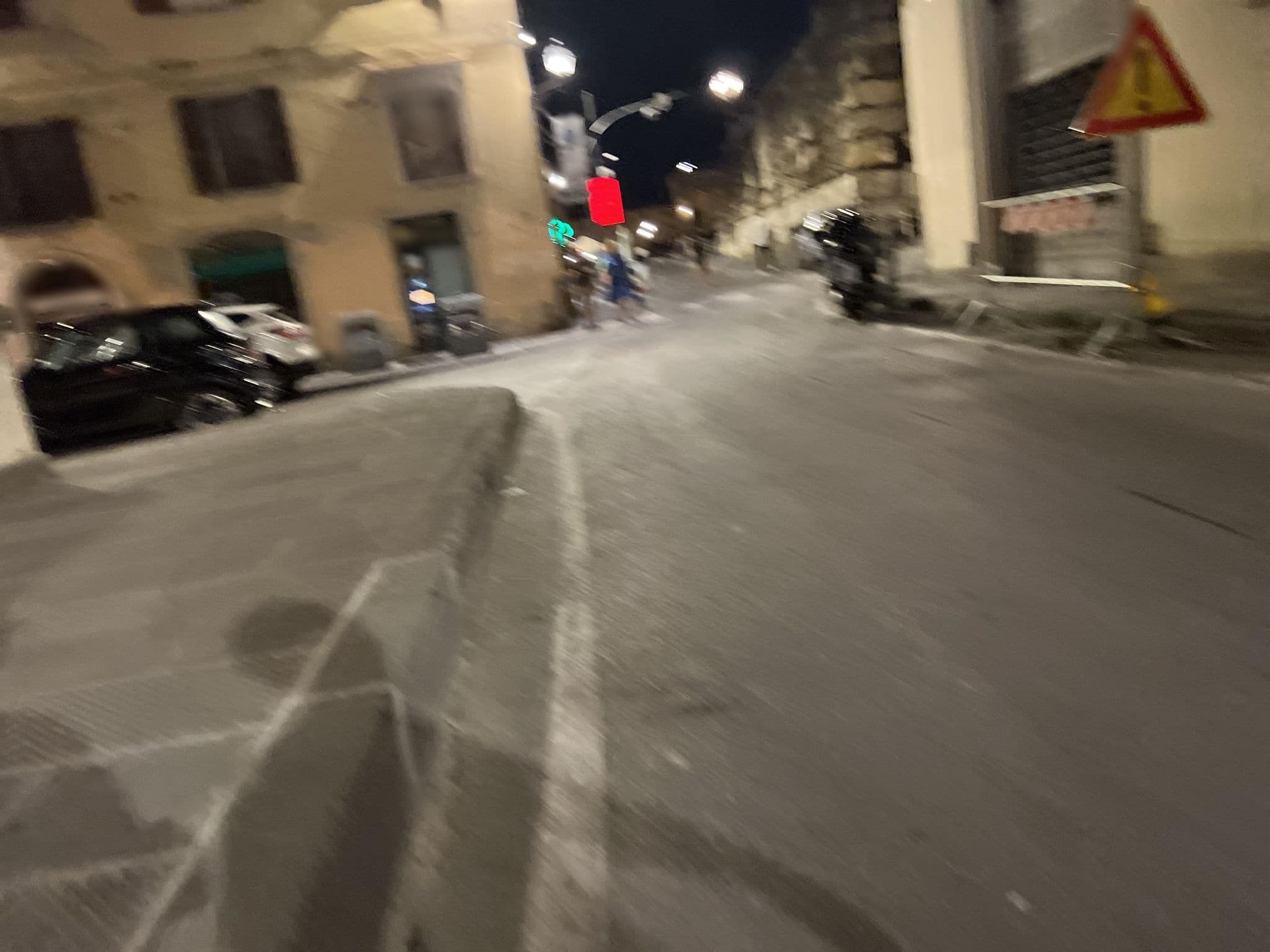 Street view near Pitti - Flo Apartments, Florence — © shogohirasawa (CC BY-SA · Mapillary)