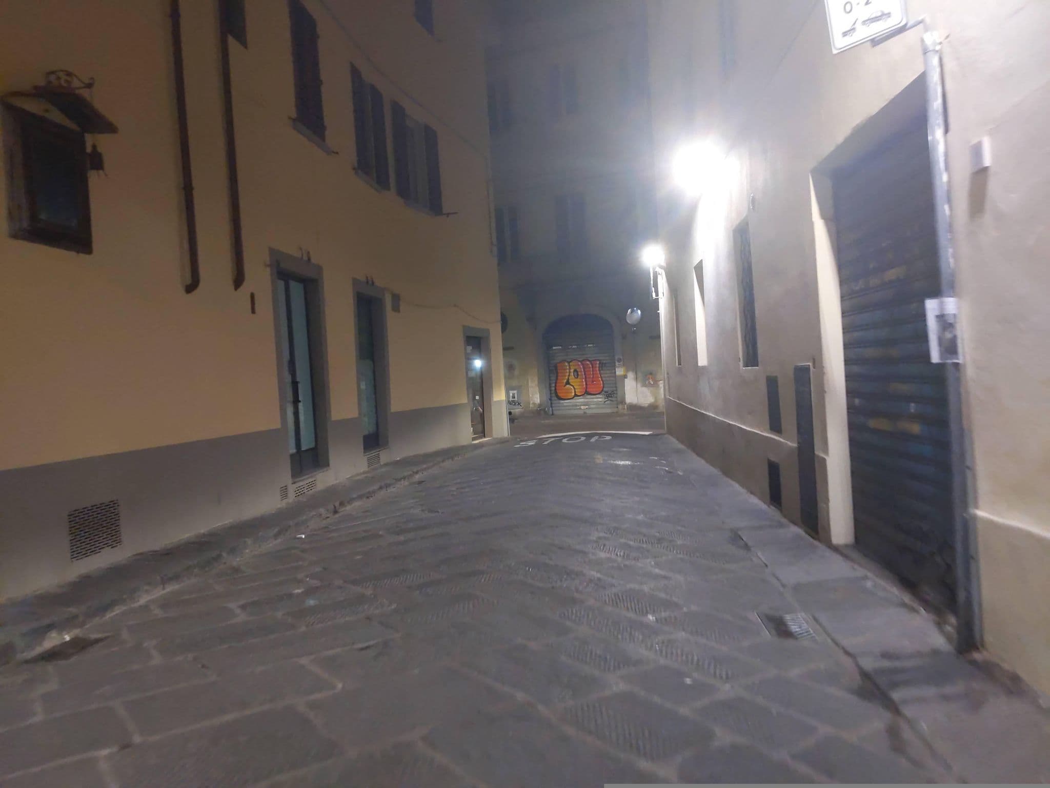 Street view near Santo Spirito Frescos, Florence — © martinligabue (CC BY-SA · Mapillary)