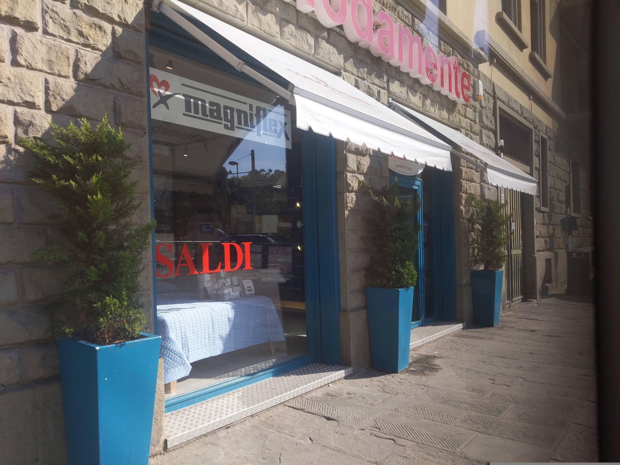 Street view near Il Sogno di Lin, Florence — © martinligabue (CC BY-SA · Mapillary)