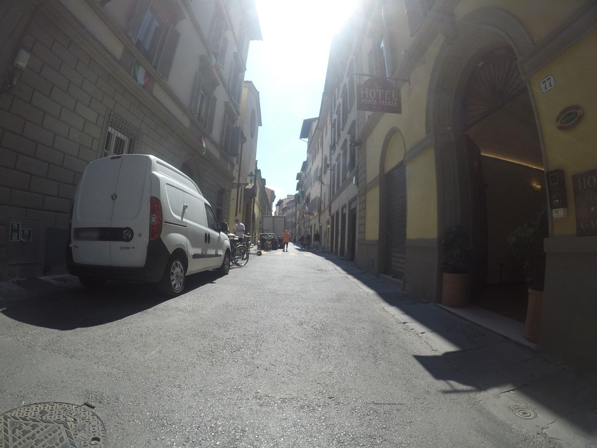 Street view near Borgo Guelfo I, Florence — © chrisbeddow (CC BY-SA · Mapillary)