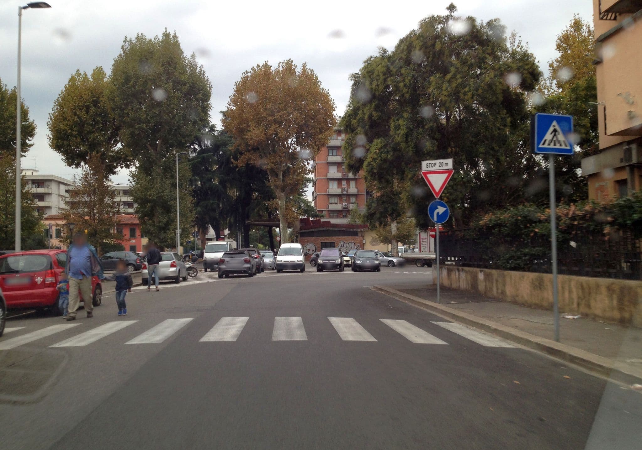 Street view near Wyndham Garden Florence, Mantignano-Ugnano — © istefanos (CC BY-SA · Mapillary)