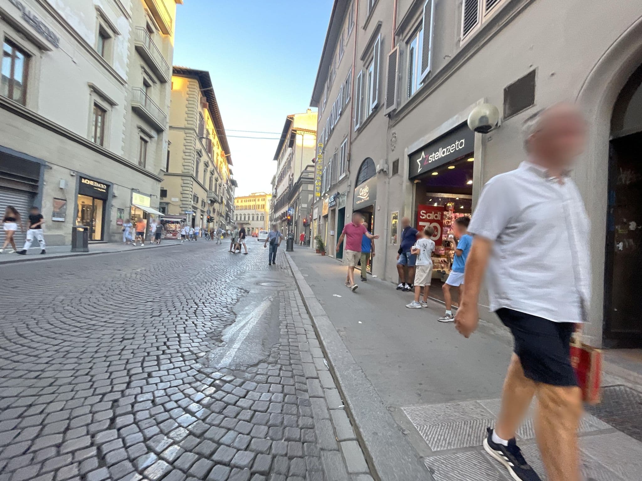 Street view near Hotel Spagna Florence, Florence — © asturksever (CC BY-SA · Mapillary)