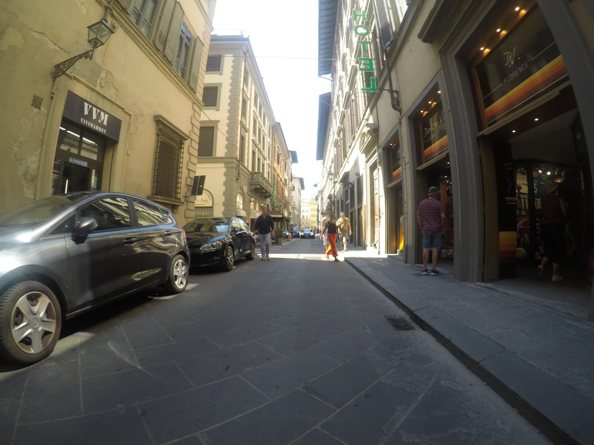 Street view near Hotel Astoria (Boscolo Hotels), Florence — © chrisbeddow (CC BY-SA · Mapillary)