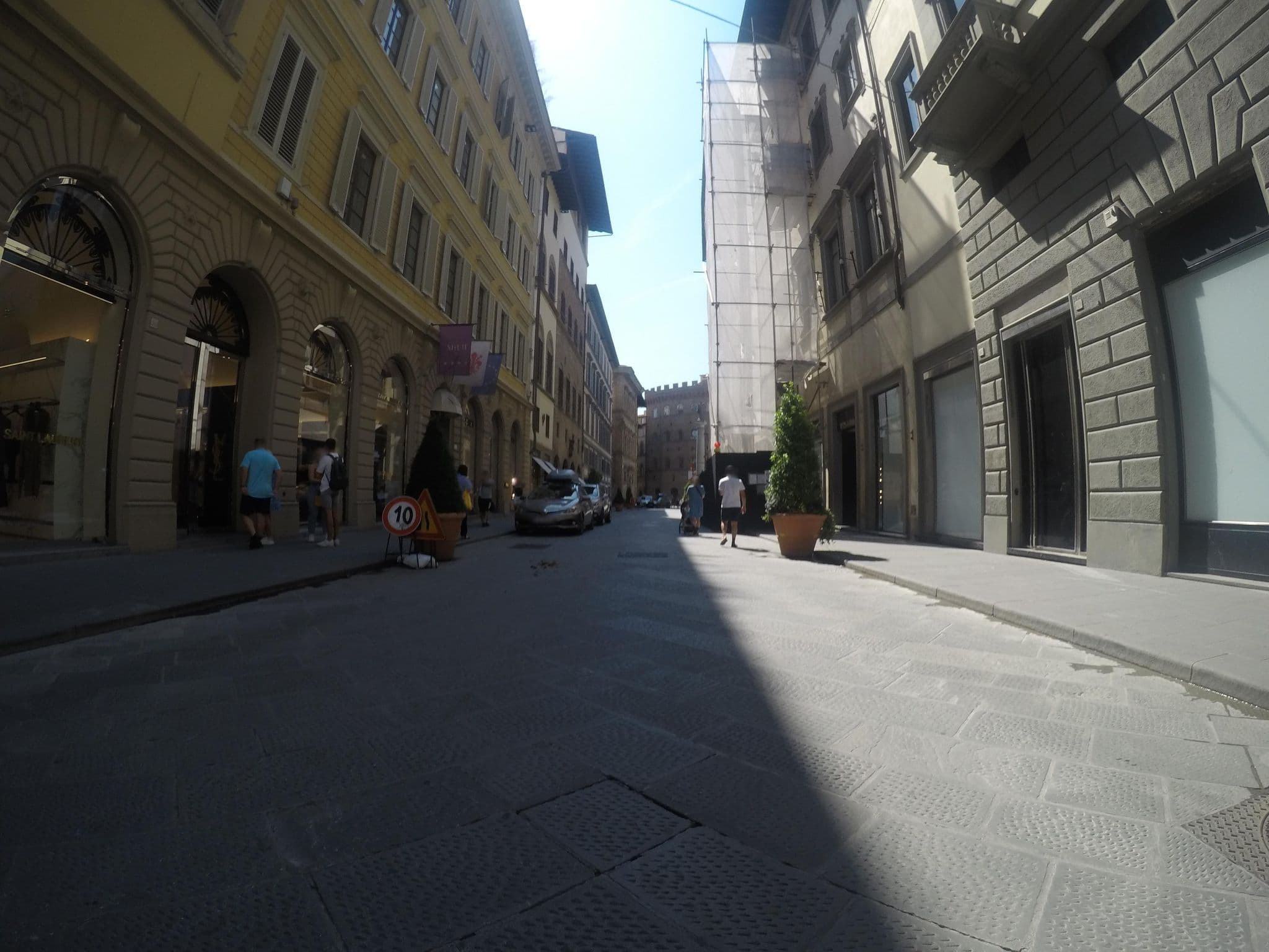 Street view near Stella D’italia, Florence — © chrisbeddow (CC BY-SA · Mapillary)