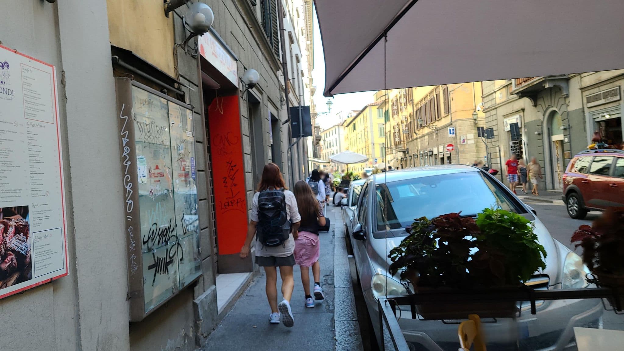Street view near Artemide Guest House, Florence — © chrisbeddow (CC BY-SA · Mapillary)