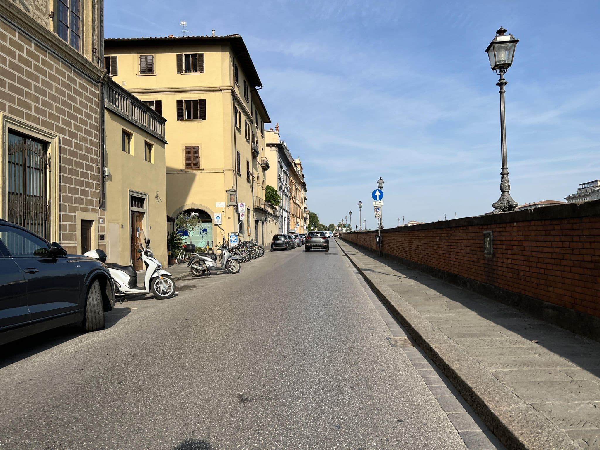 Street view near Lanfredini Firenze, Florence — © shogohirasawa (CC BY-SA · Mapillary)