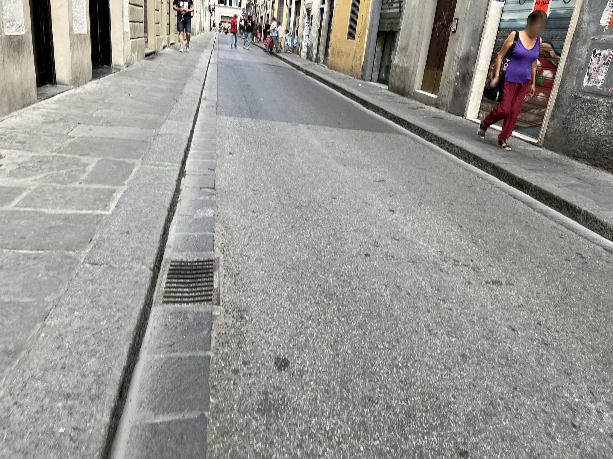 Street view near Cassette in Guardino, Florence — © shogohirasawa (CC BY-SA · Mapillary)