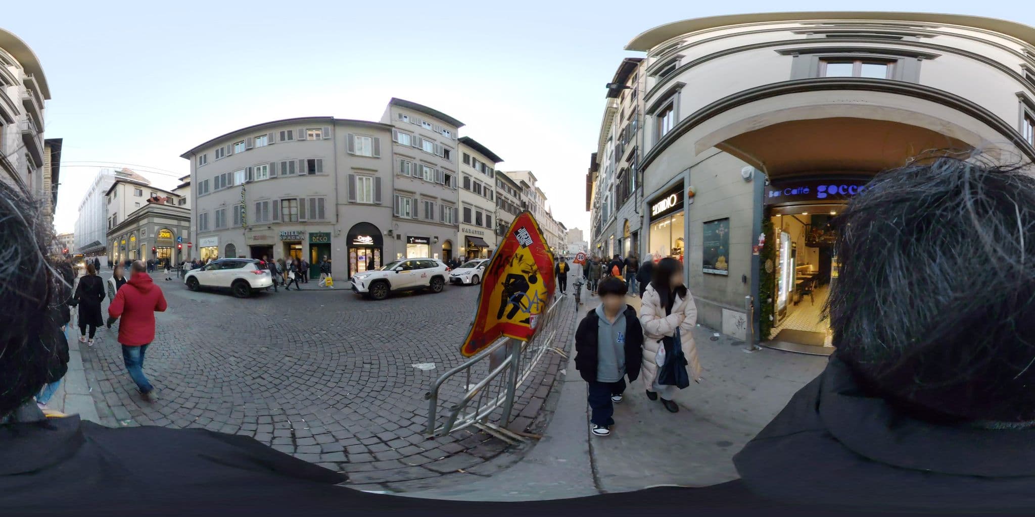 Street view near Hotel Decò, Florence — © akiyoshiii213 (CC BY-SA · Mapillary)