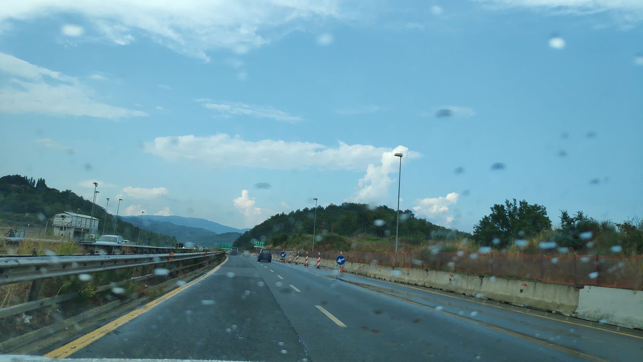 Street view near agriturismo masso serpente, Cavallina — © marcuscalabresus (CC BY-SA · Mapillary)