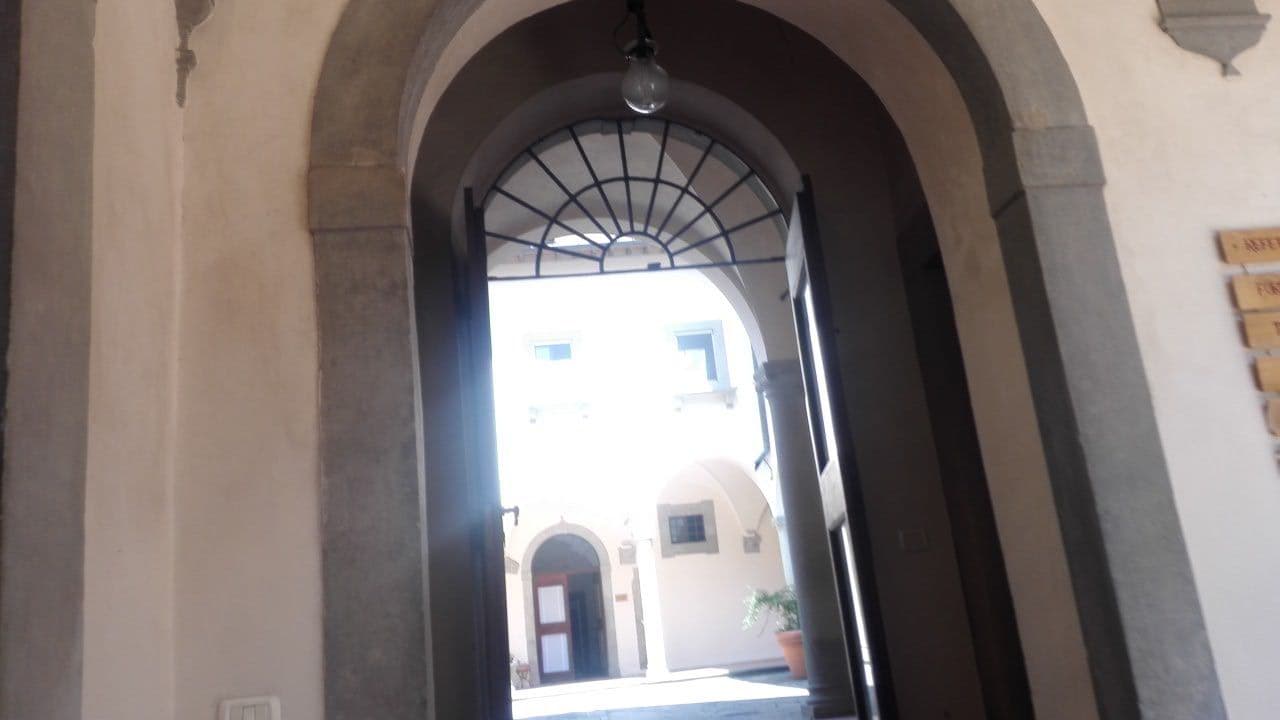Street view near Villa San Leonardo al Palco, Prato — © albialbi (CC BY-SA · Mapillary)