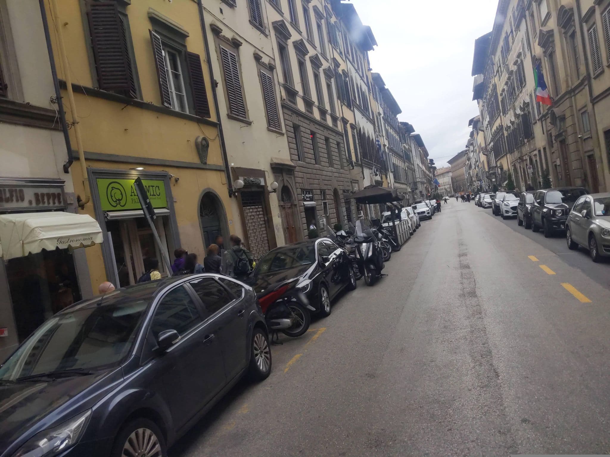 Street view near Gallery 42 Guest House, Florence — © martinligabue (CC BY-SA · Mapillary)