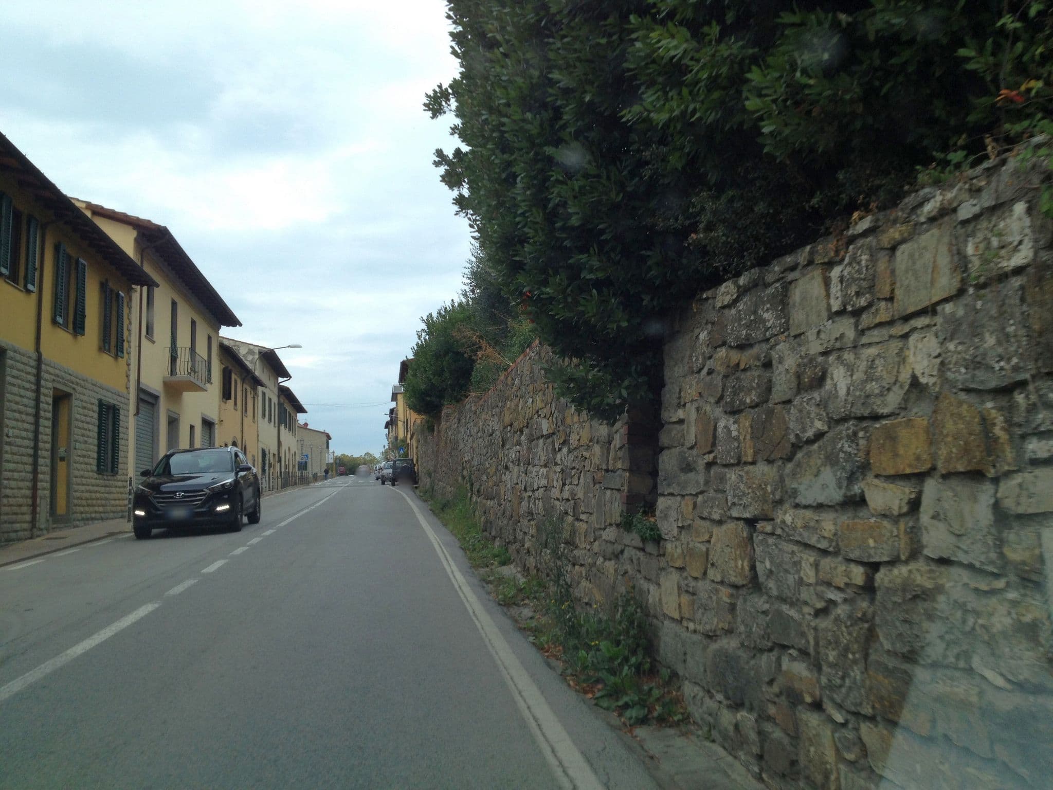 Street view near Albergo Ristorante da Omero, Panzano in Chianti — © istefanos (CC BY-SA · Mapillary)