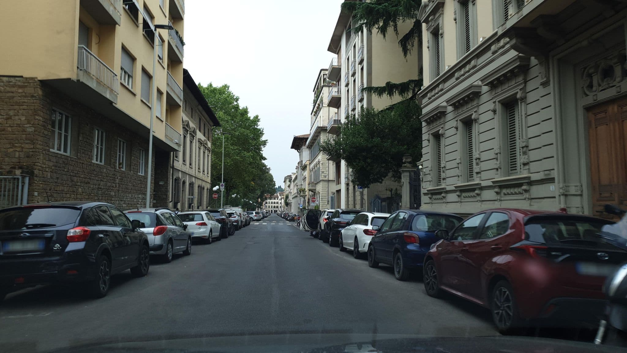 Street view near Albergo Losanna, Campo di Marte — © jopparn (CC BY-SA · Mapillary)