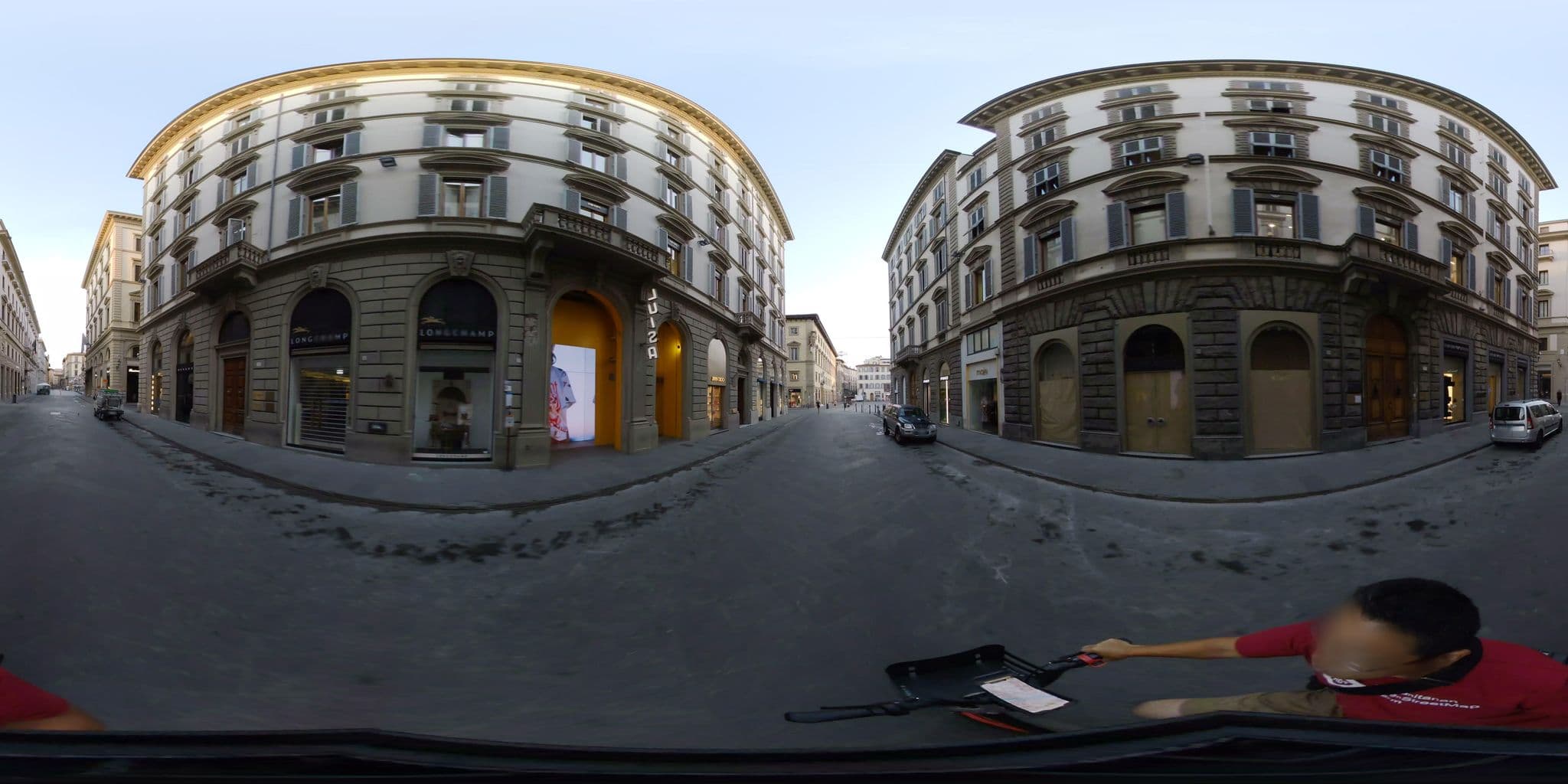 Street view near B&B Al Doumo, Florence — © dilipshrikhande (CC BY-SA · Mapillary)