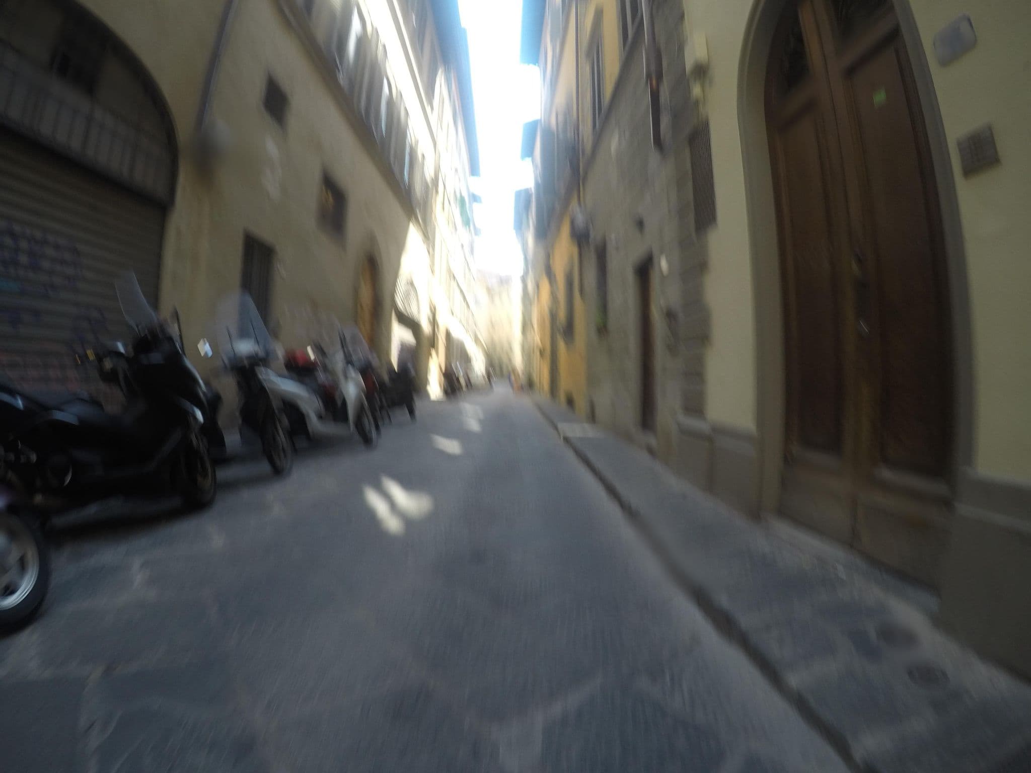 Street view near Alloro B&B, Florence — © chrisbeddow (CC BY-SA · Mapillary)