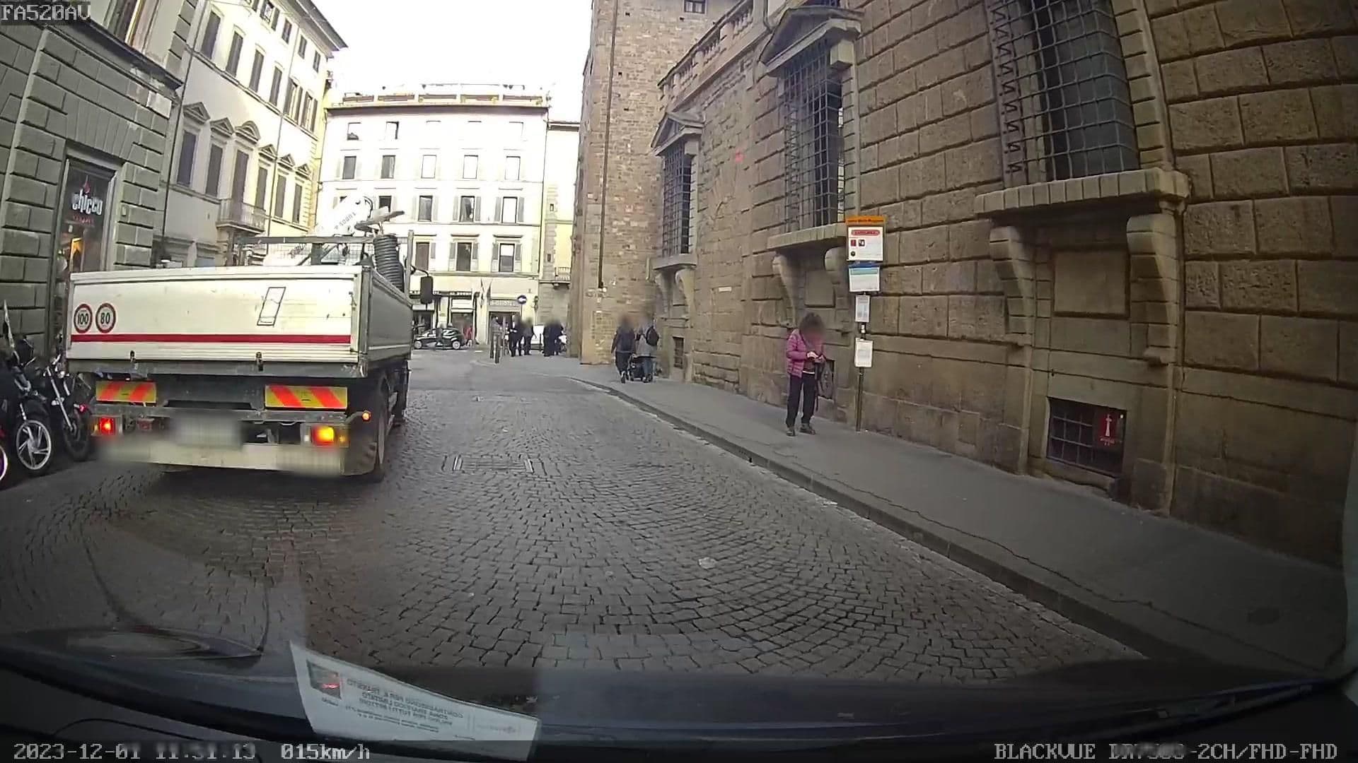 Street view near Arnobio Florence Suites, Florence — © riccardofuziercayla (CC BY-SA · Mapillary)