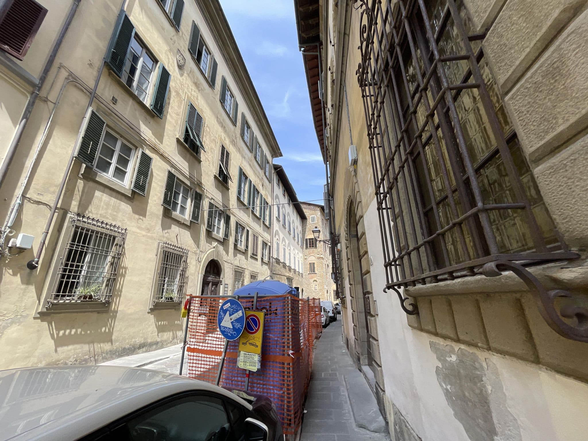 Street view near air bnb home away from home, Florence — © filipb (CC BY-SA · Mapillary)
