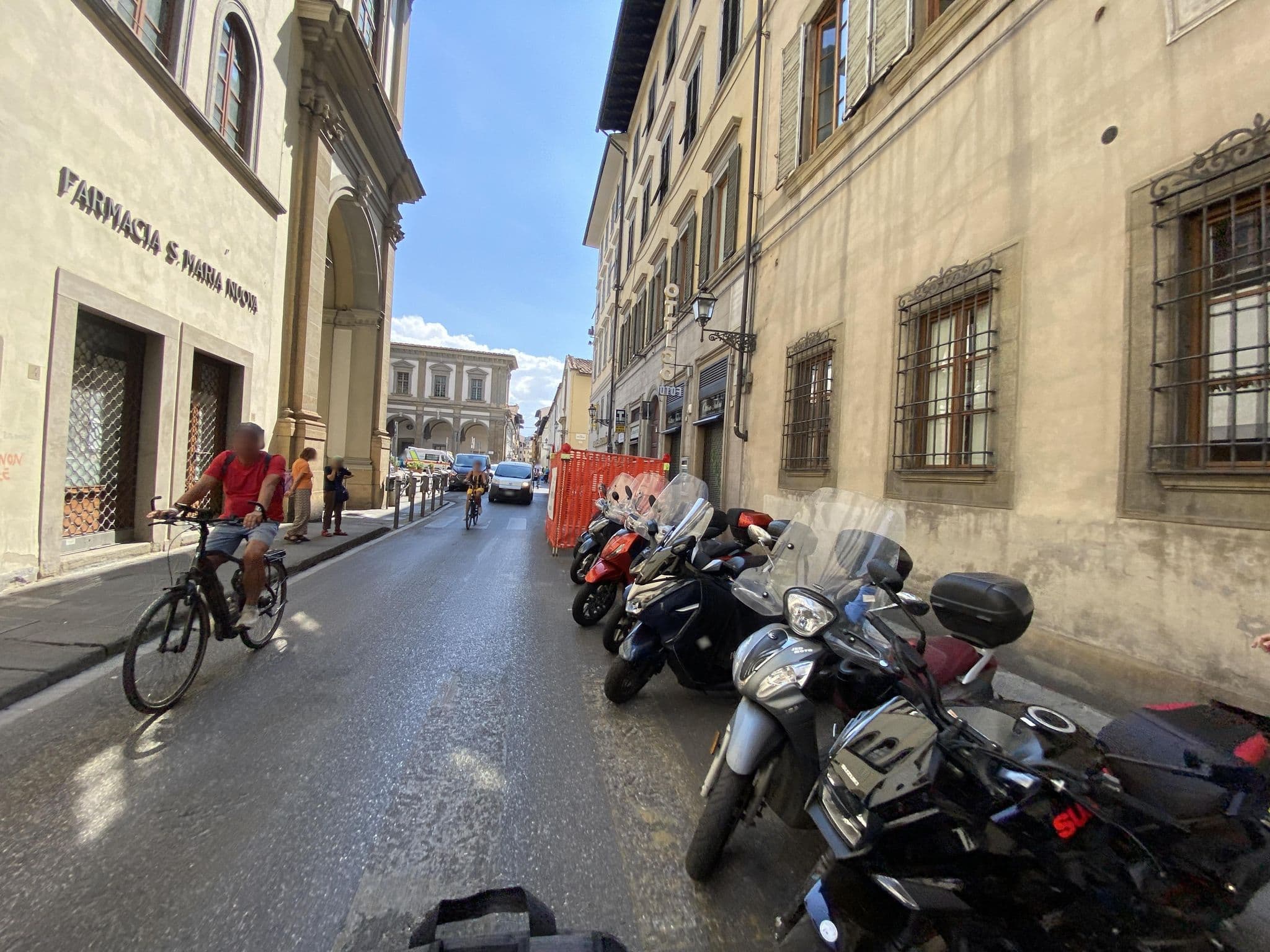 Street view near Casa Del Ghiberti B&B, Florence — © asturksever (CC BY-SA · Mapillary)