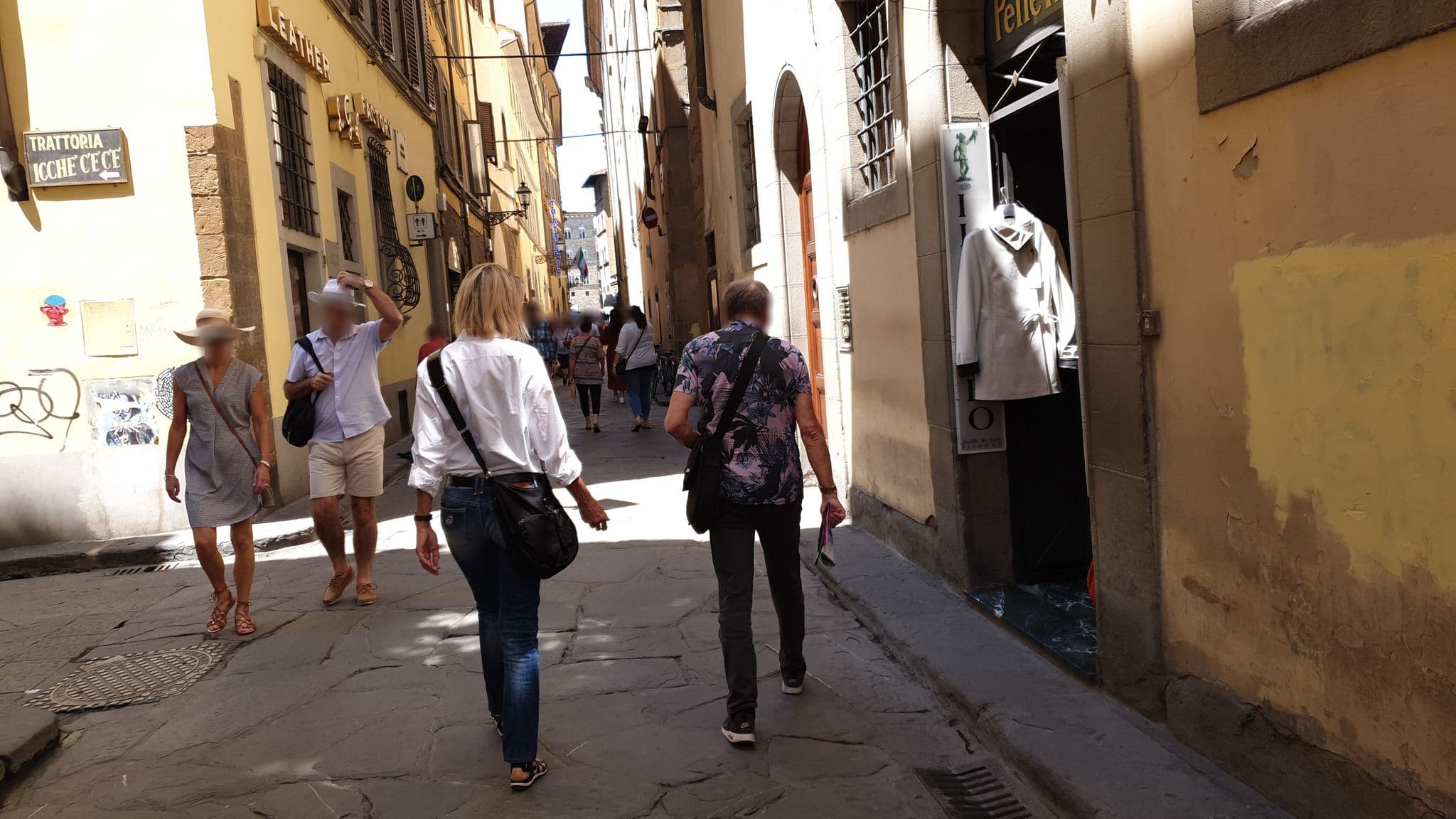 Street view near Hostel Greci, Florence — © jopparn (CC BY-SA · Mapillary)