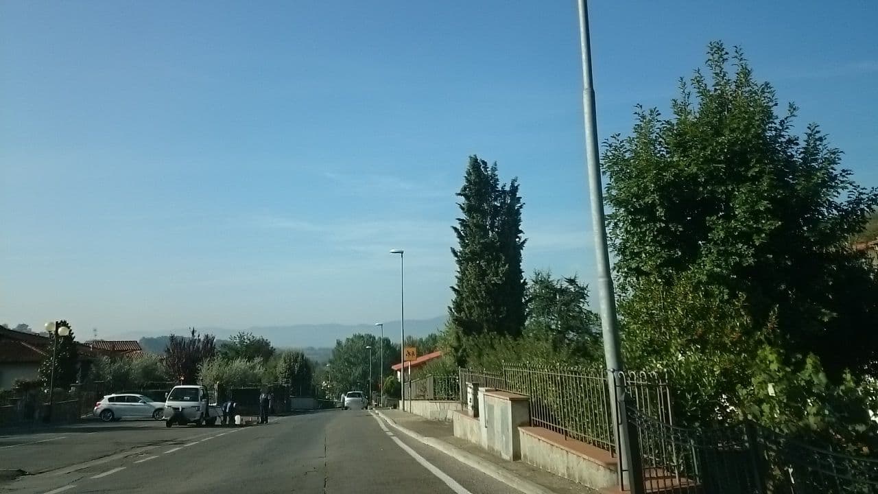 Street view near Villa Rigacci di Pierazzi Frederic e C. SNC, Faella — © msdess (CC BY-SA · Mapillary)