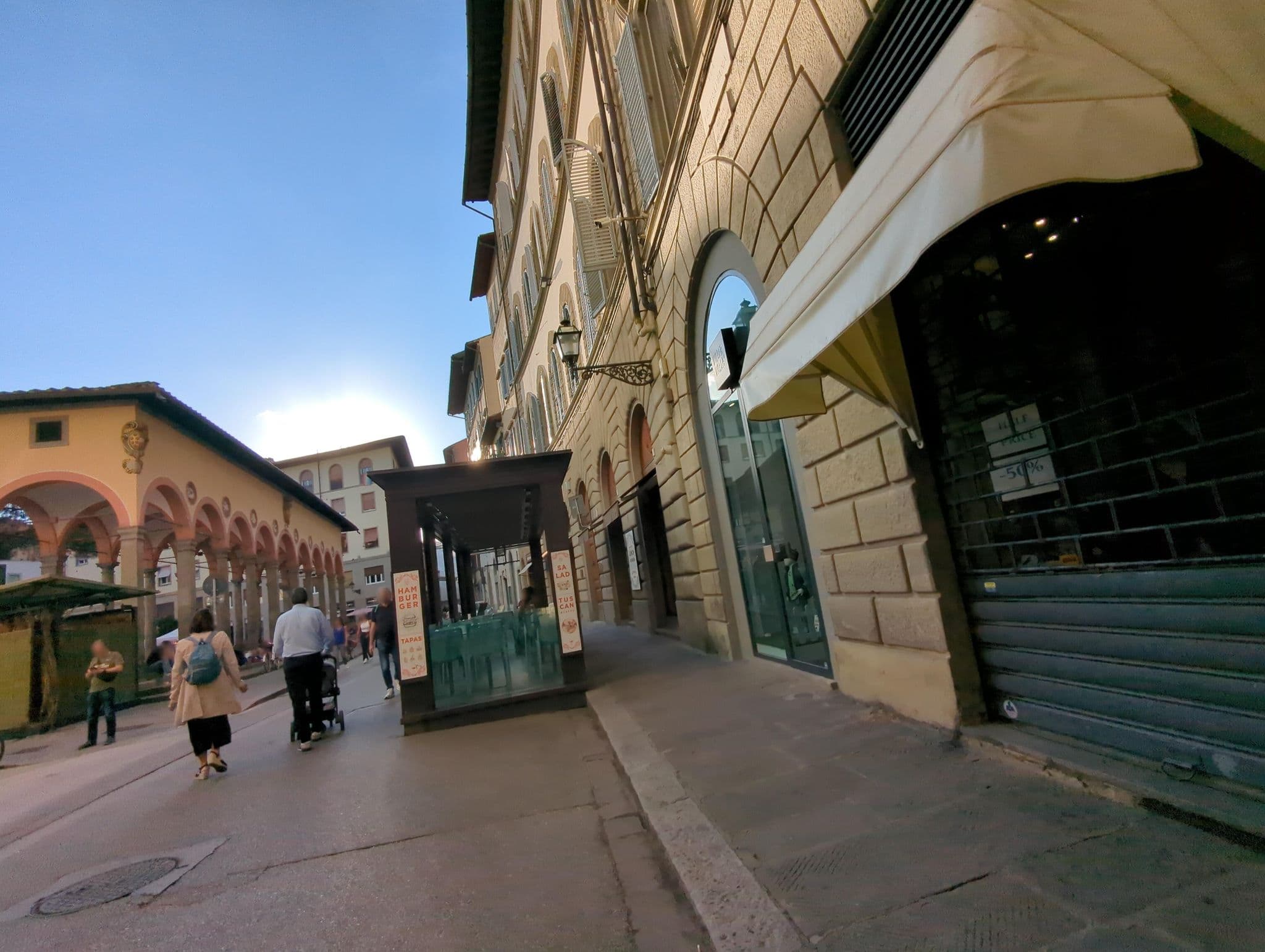 Street view near Residence Palazzo dei Ciompi Florence, Campo di Marte — © ente (CC BY-SA · Mapillary)