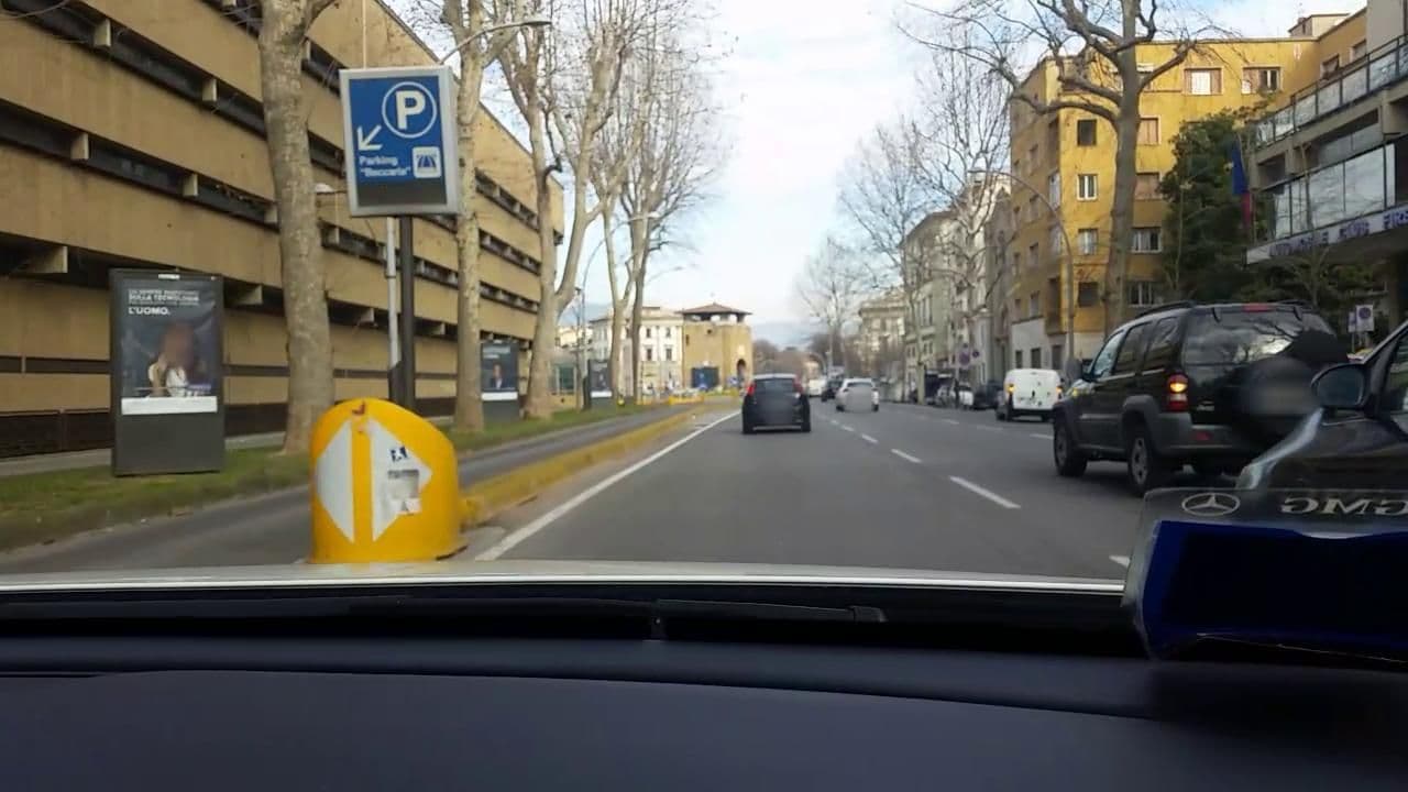 Street view near B And B Capitol Firenze, Campo di Marte — © roadroid (CC BY-SA · Mapillary)