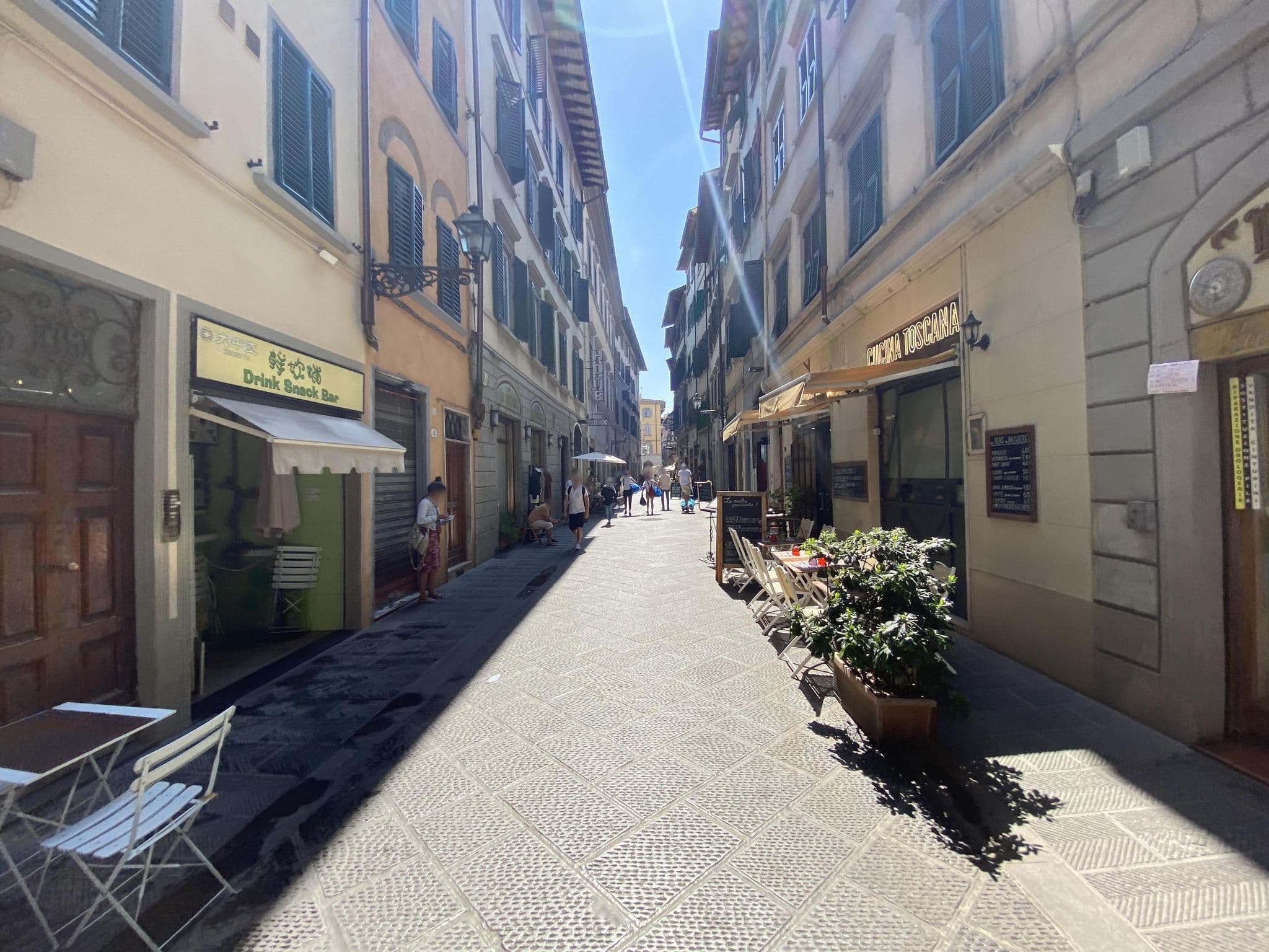 Street view near Soggiorno Annamaria, Florence — © asturksever (CC BY-SA · Mapillary)