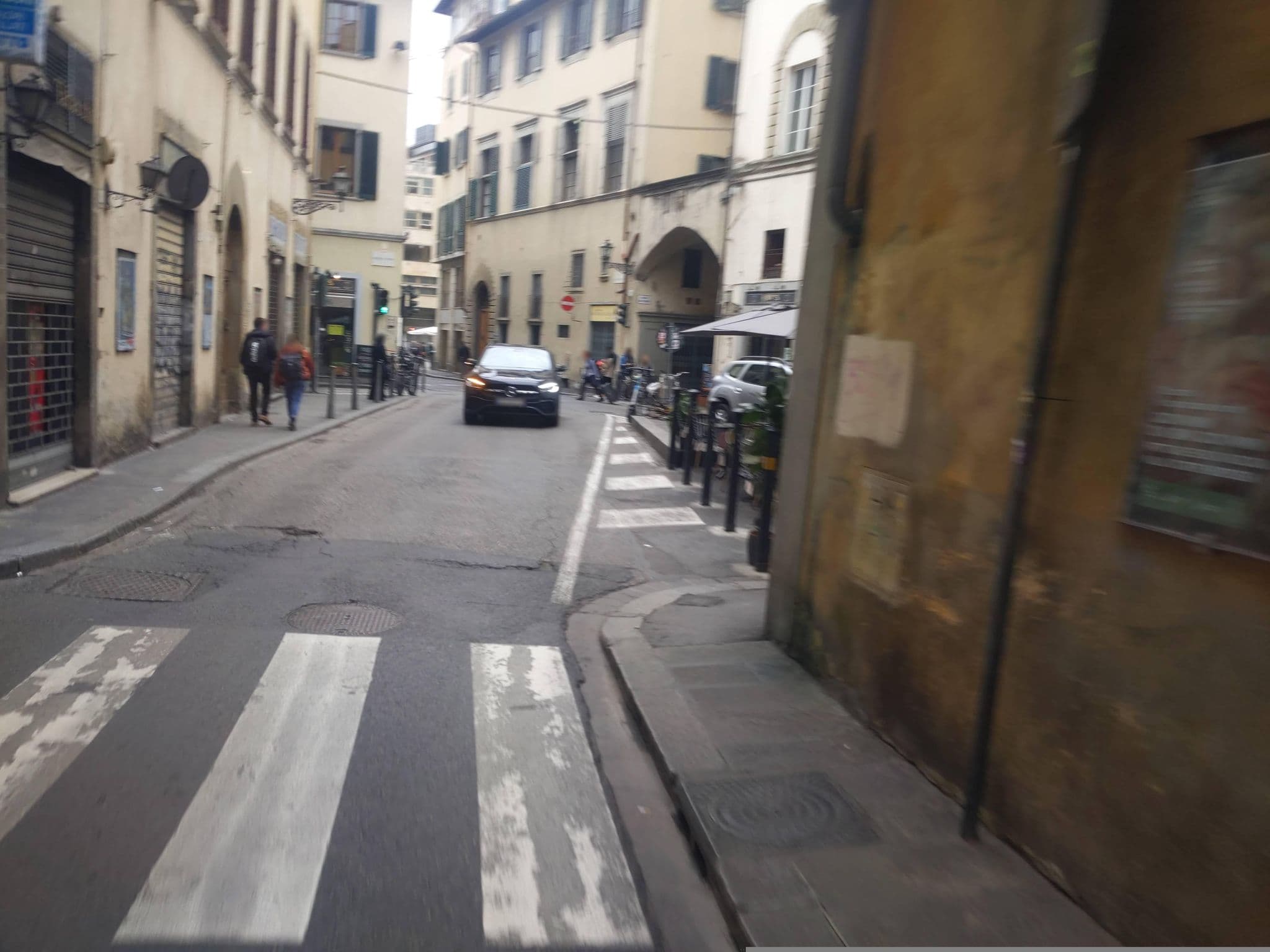 Street view near Fiamma Apartment, Campo di Marte — © martinligabue (CC BY-SA · Mapillary)