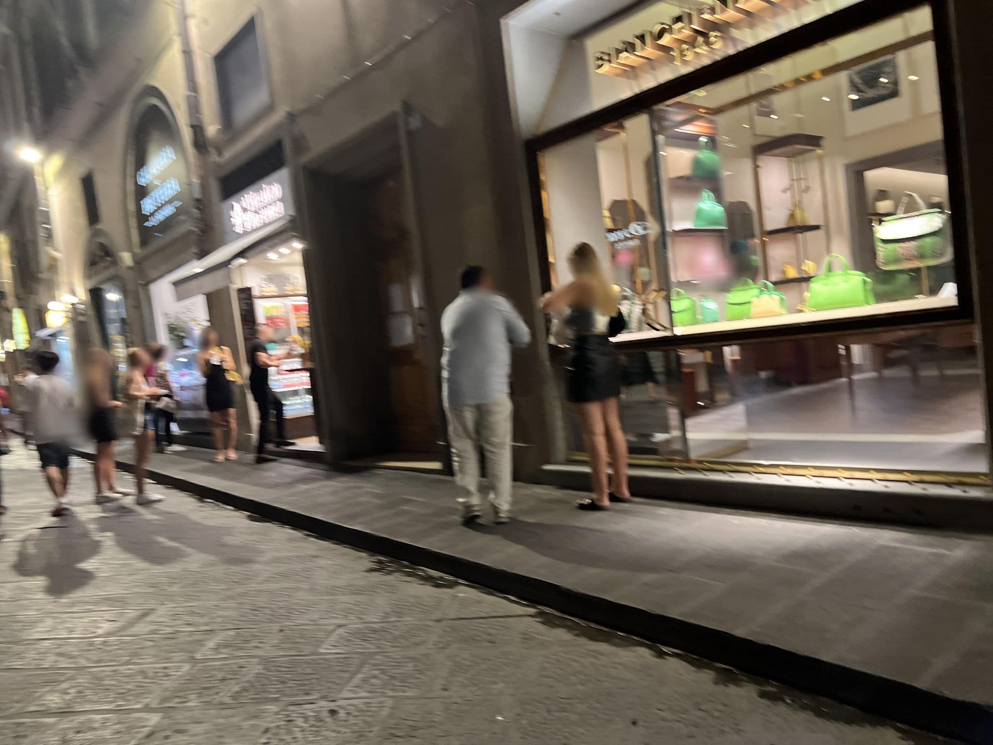 Street view near La Torre Dei Salterelli B&B, Florence — © shogohirasawa (CC BY-SA · Mapillary)