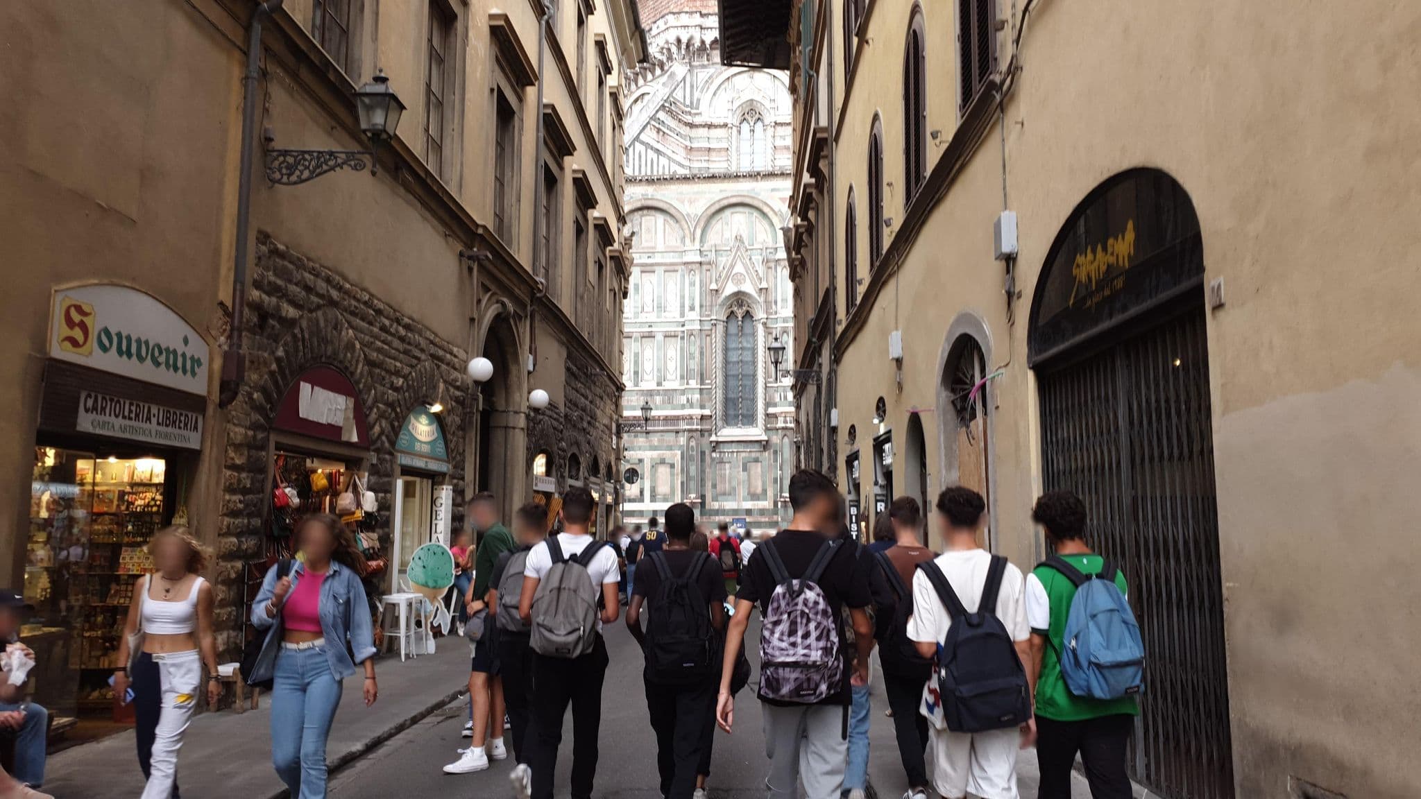 Street view near Apartments close to Duomo, Florence — © jopparn (CC BY-SA · Mapillary)