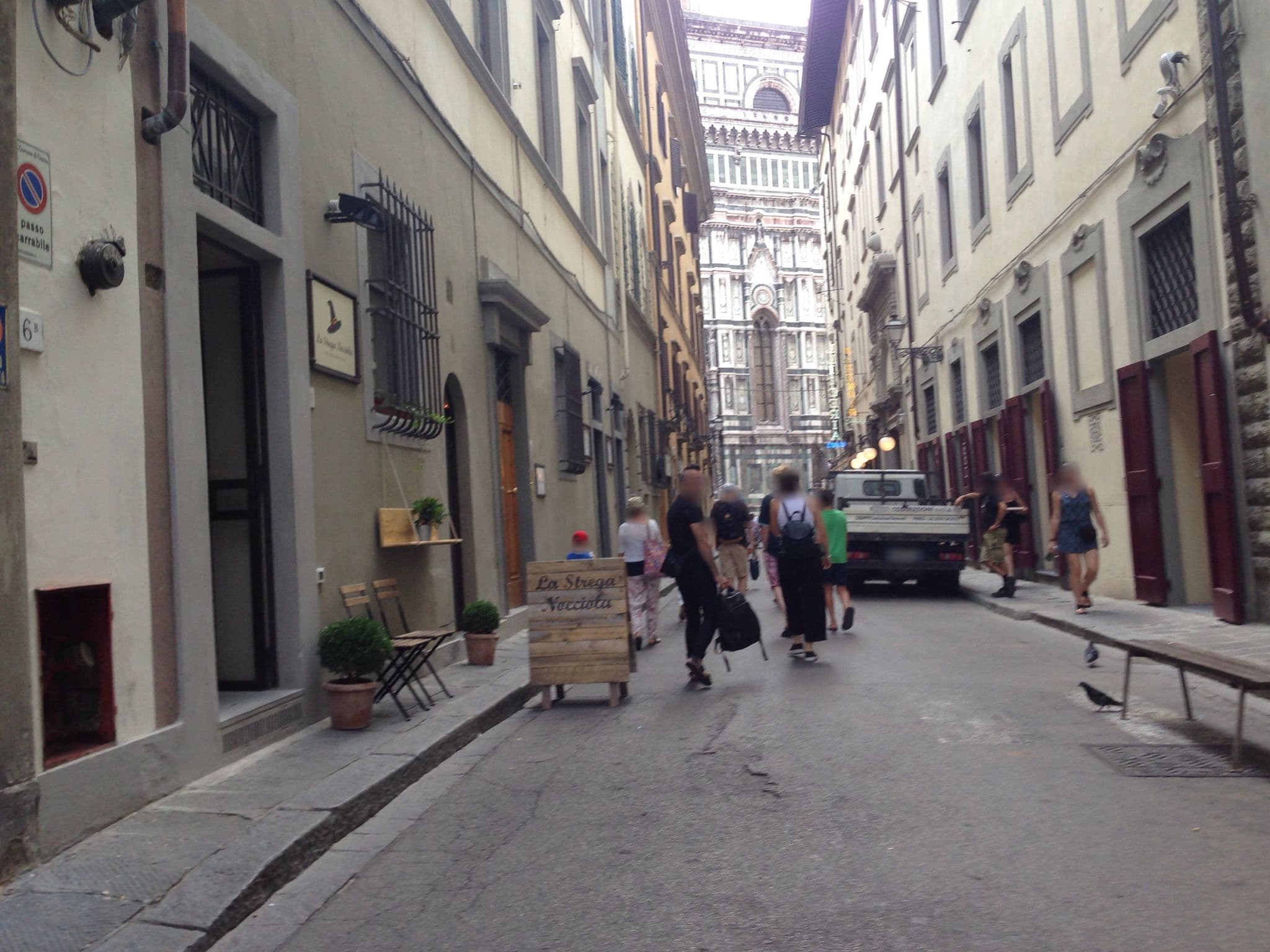 Street view near Brunelleschi Apartments, Florence — © scribblemaniac (CC BY-SA · Mapillary)