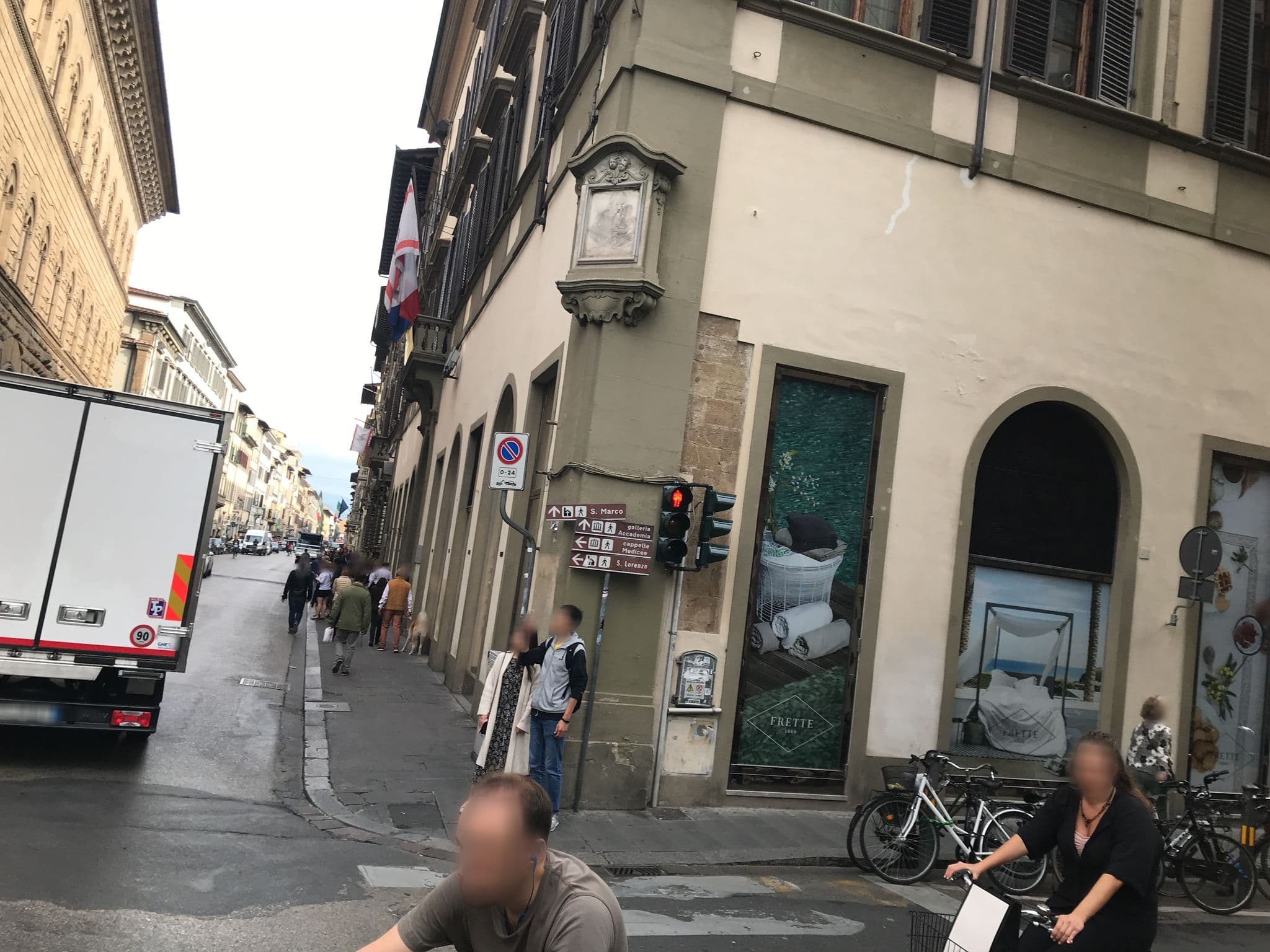 Street view near Lobby At Hotel Spadai, Florence — © tao (CC BY-SA · Mapillary)