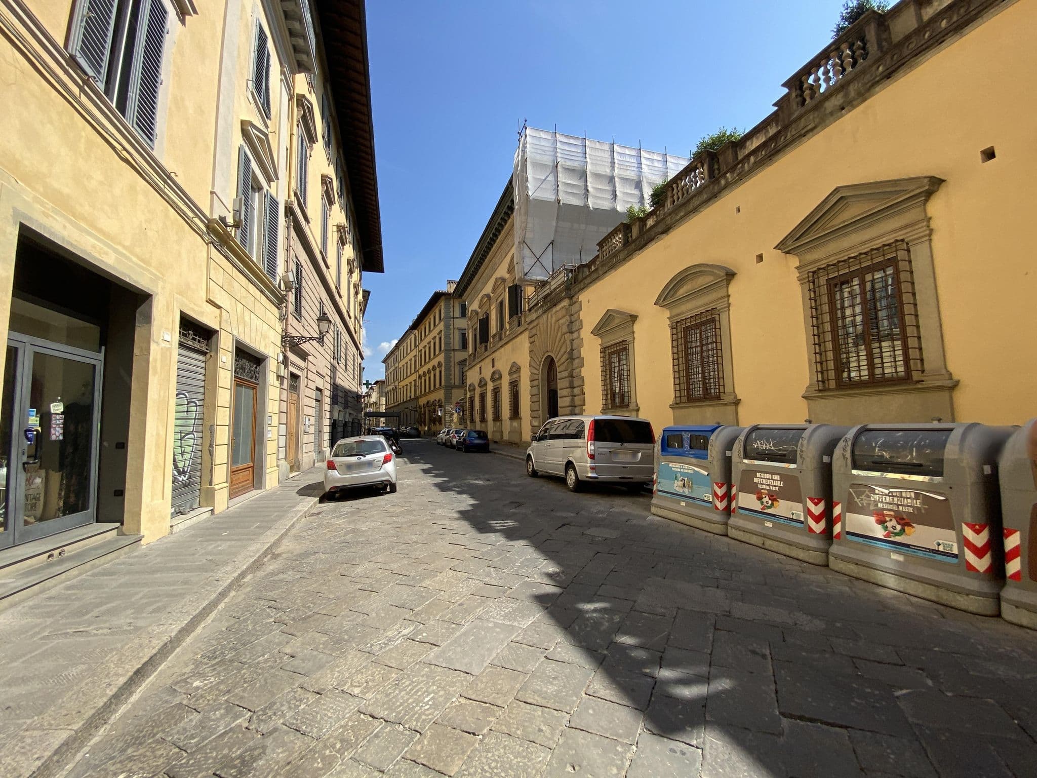 Street view near B&B Residenza San Gallo 79, Florence — © asturksever (CC BY-SA · Mapillary)