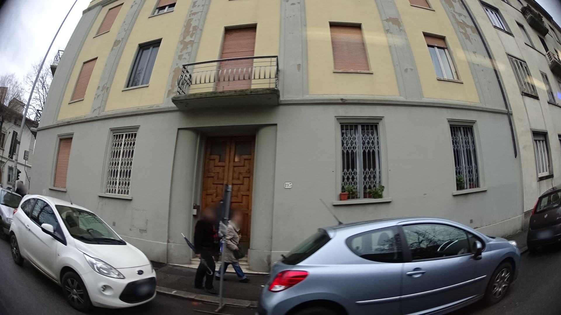 Street view near B&B Settembrini, Campo di Marte — © sashazykov (CC BY-SA · Mapillary)