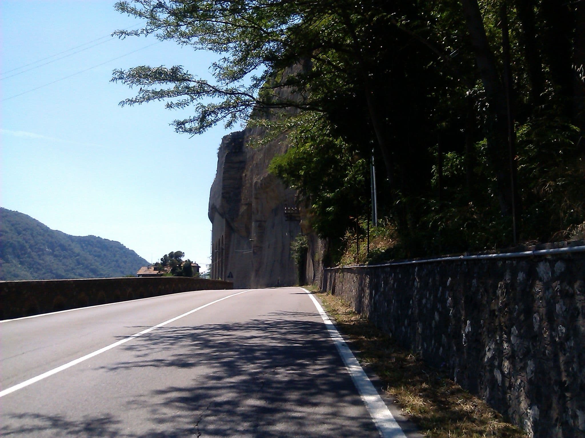 Street view near Villa del Sasso, Sasso Marconi — © changchun1 (CC BY-SA · Mapillary)
